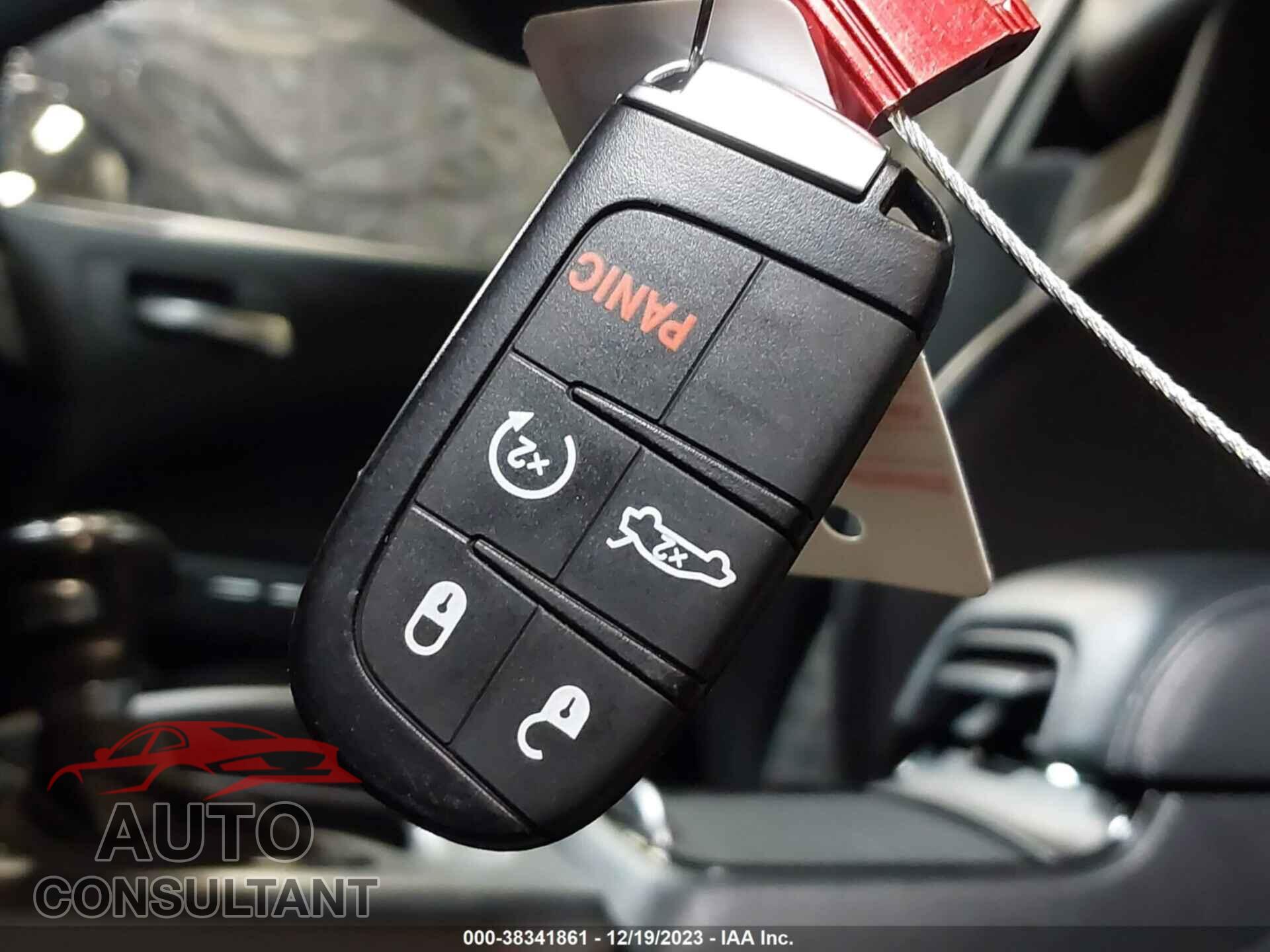 DODGE CHARGER 2023 - 2C3CDXCT2PH534787