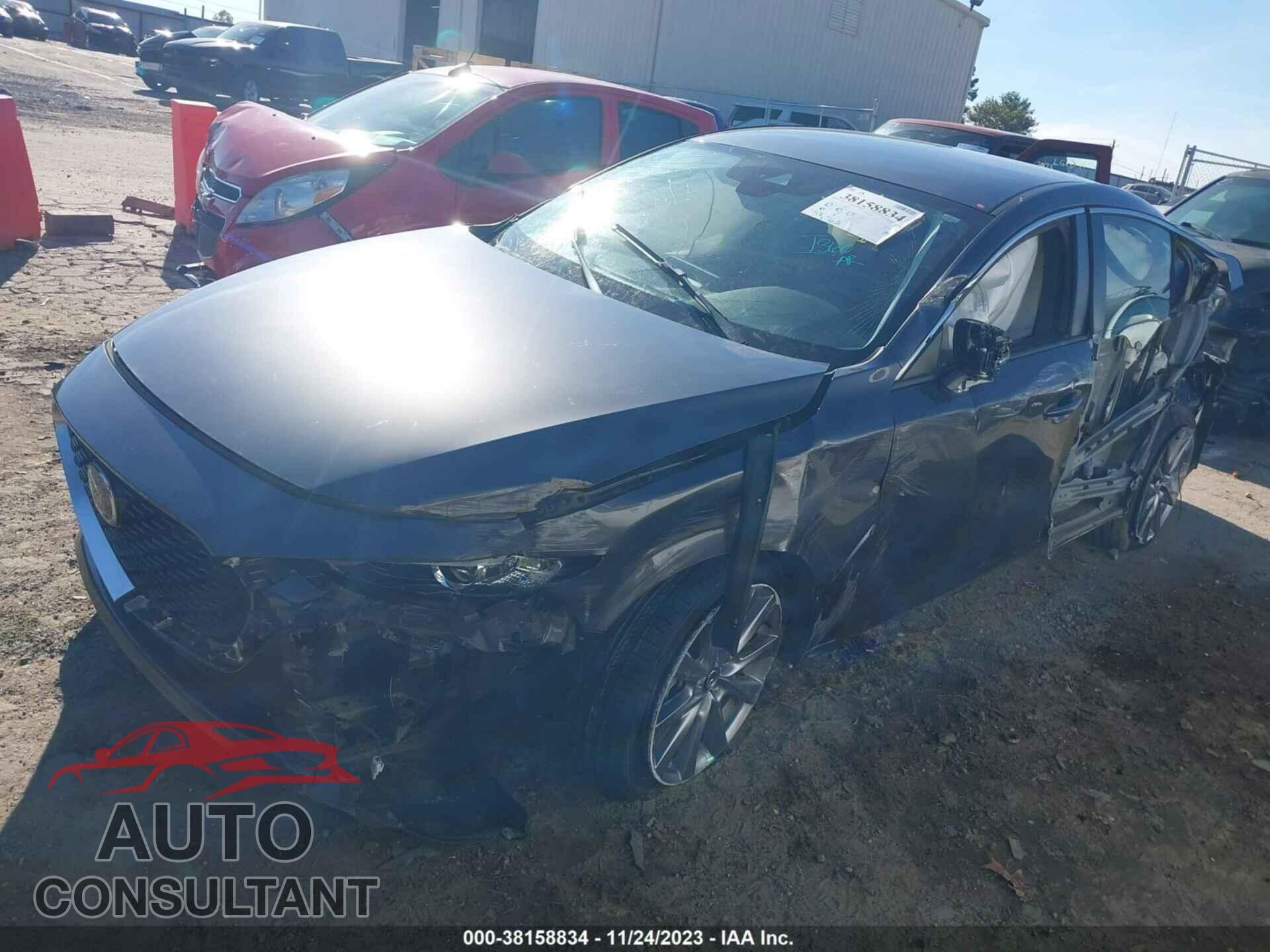 MAZDA MAZDA3 2019 - JM1BPACL2K1108505