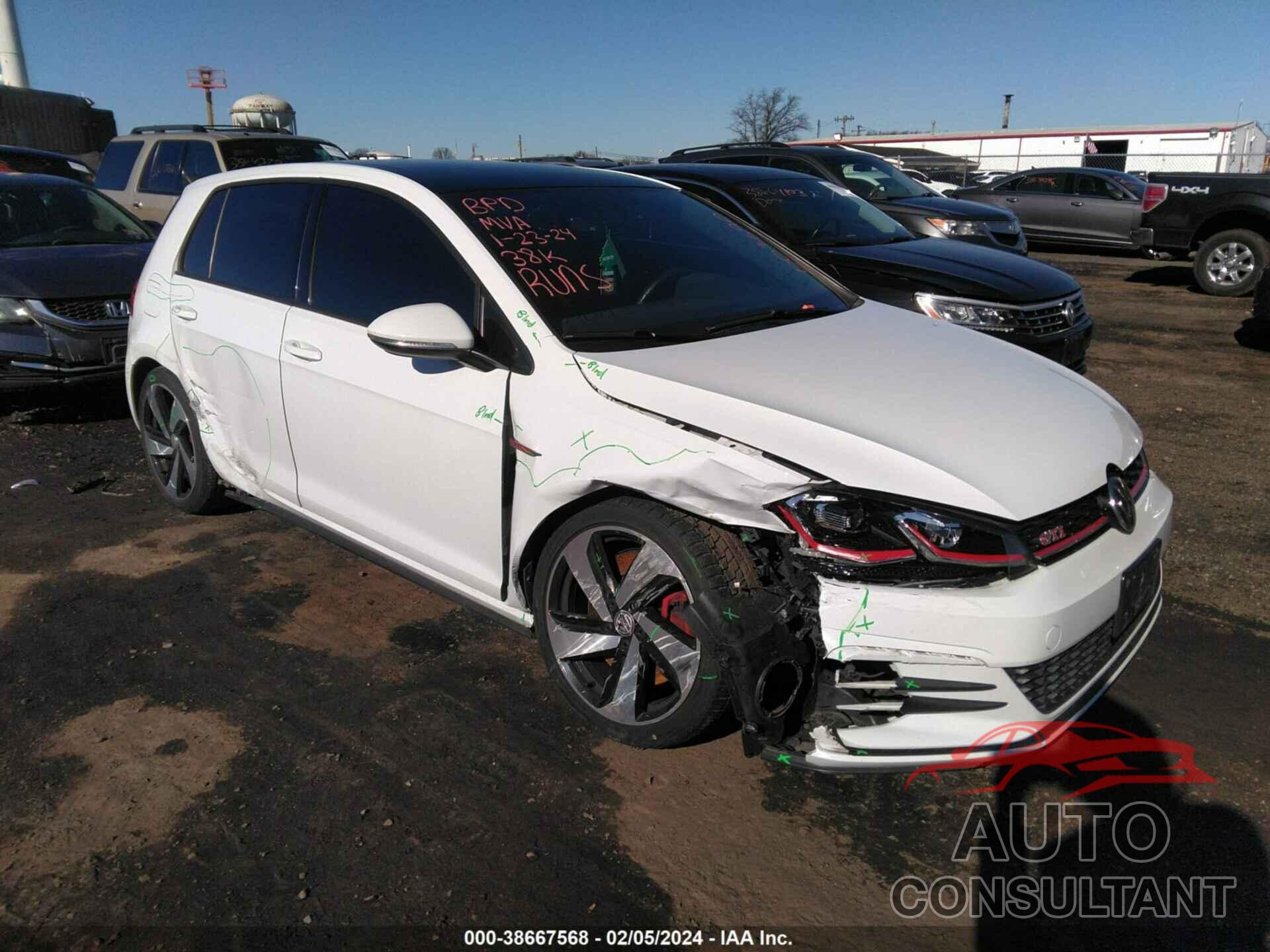 VOLKSWAGEN GOLF GTI 2019 - 3VW5T7AU3KM003690