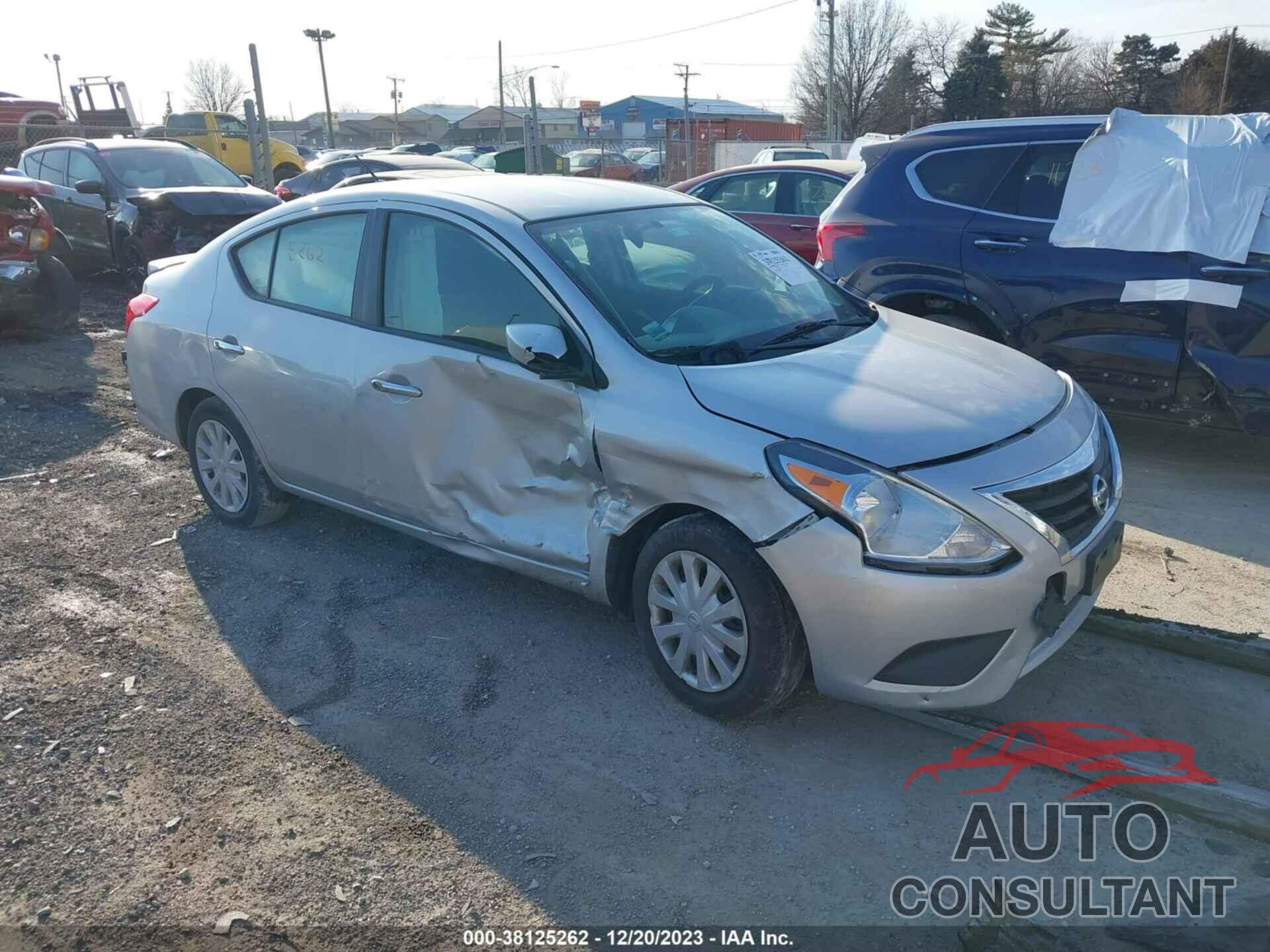 NISSAN VERSA 2019 - 3N1CN7AP7KL862840