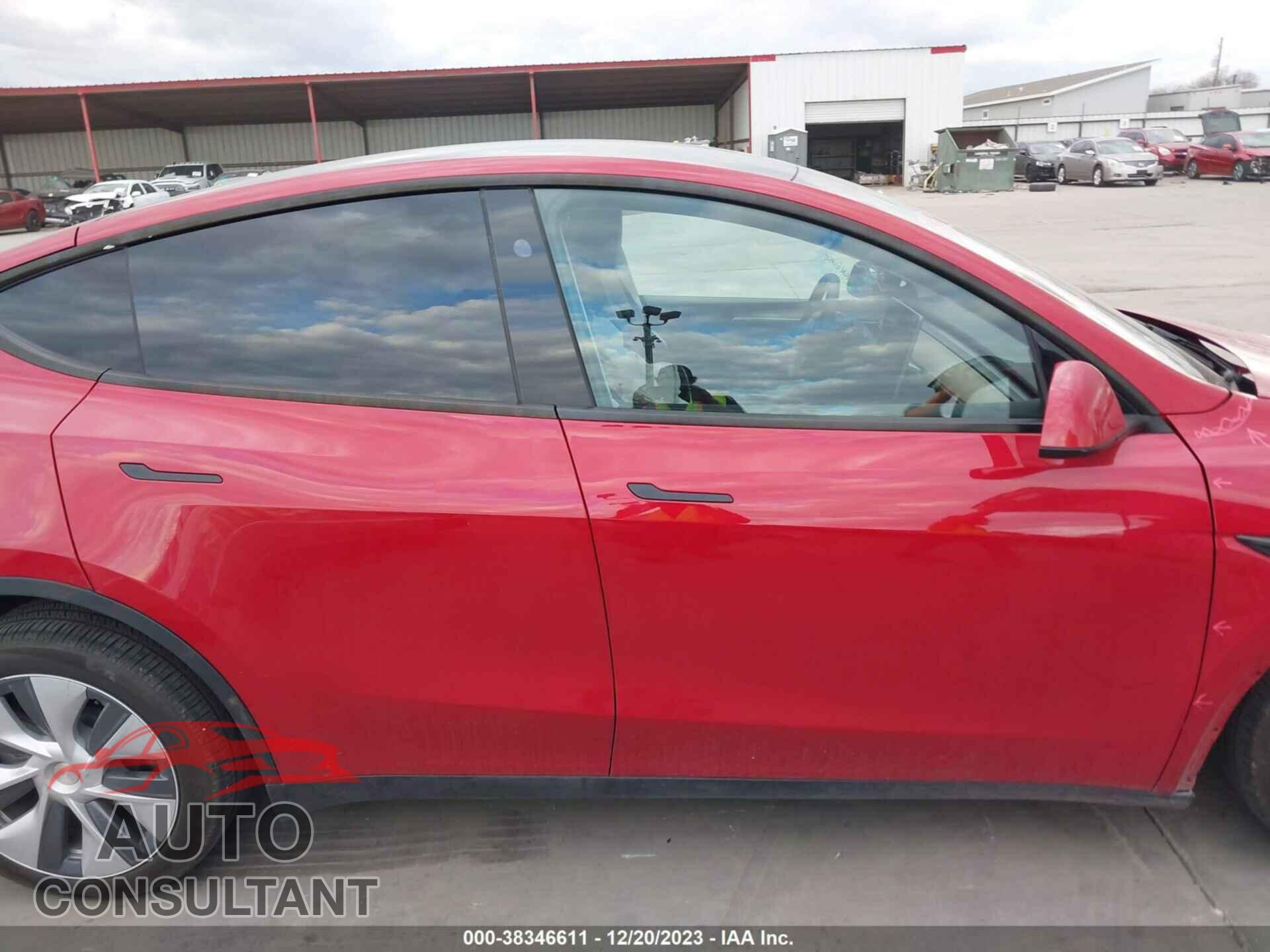 TESLA MODEL Y 2023 - 7SAYGDEE0PA160188