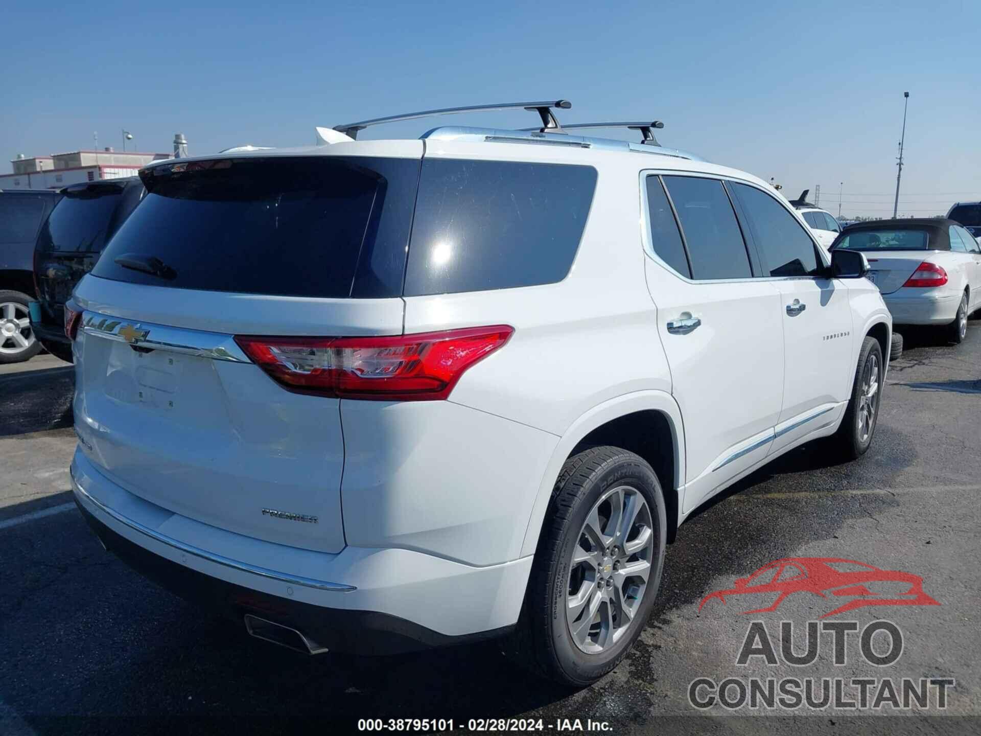 CHEVROLET TRAVERSE 2019 - 1GNEVKKW8KJ267363