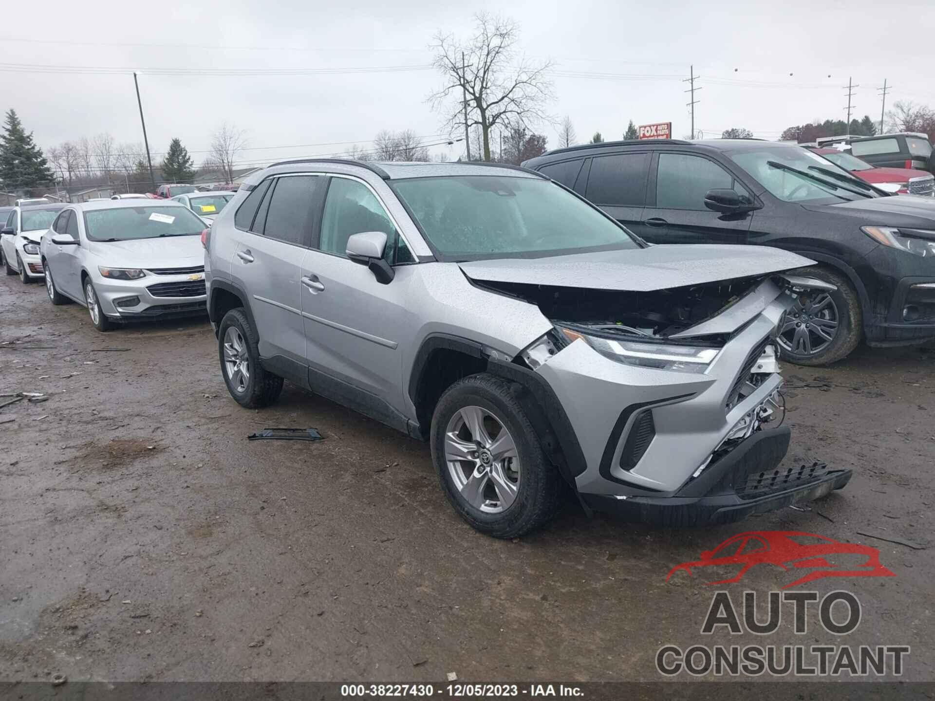 TOYOTA RAV4 2023 - 2T3P1RFV9PC327779