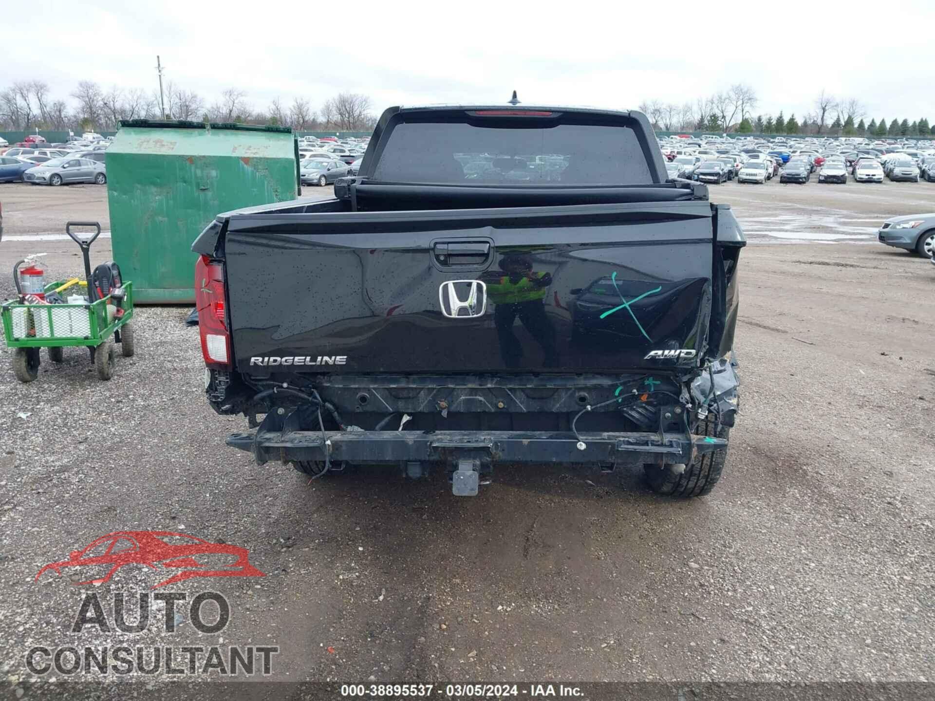 HONDA RIDGELINE 2017 - 5FPYK3F6XHB004068