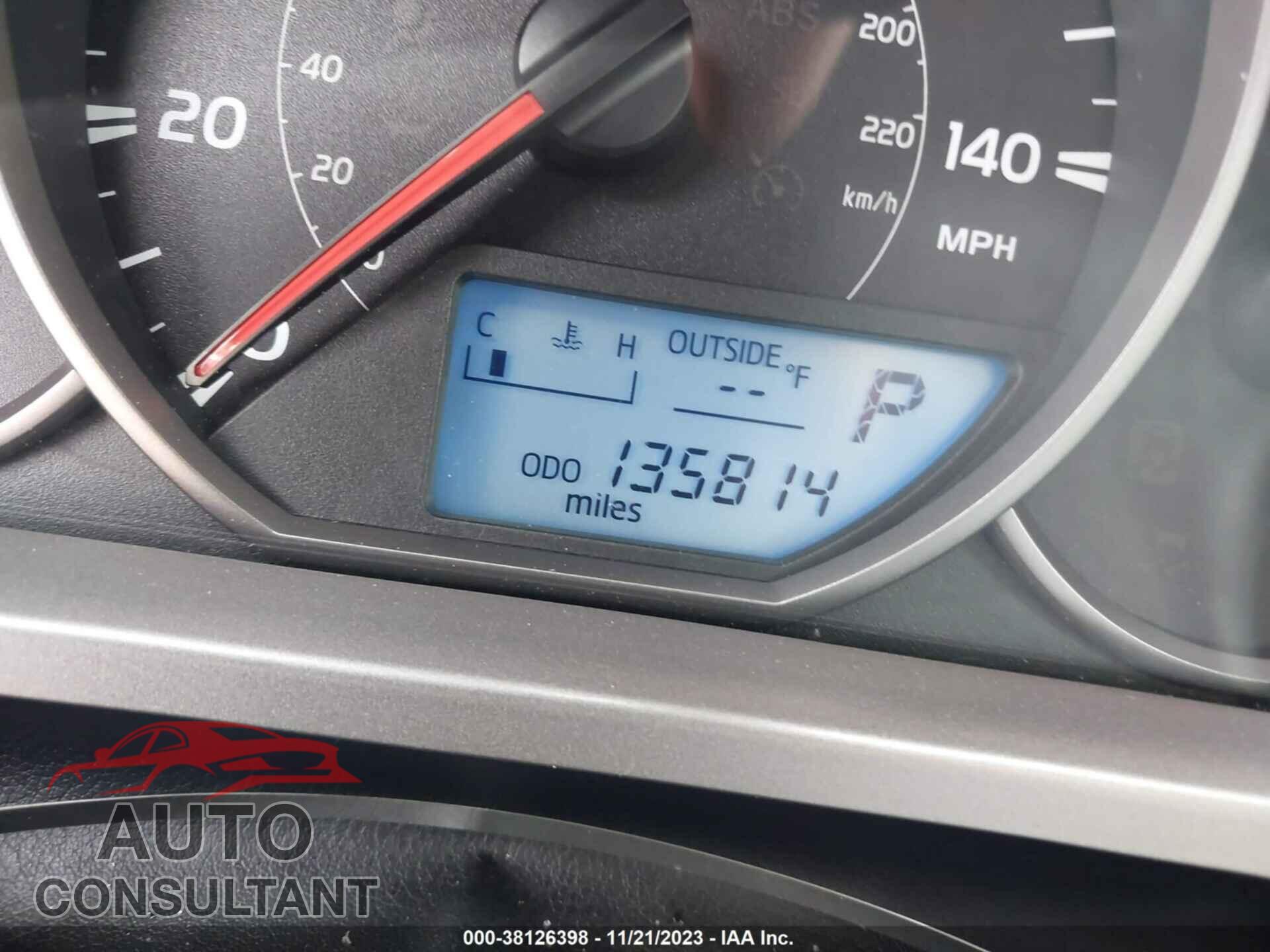 TOYOTA RAV4 2016 - JTMBFREV6GJ059249