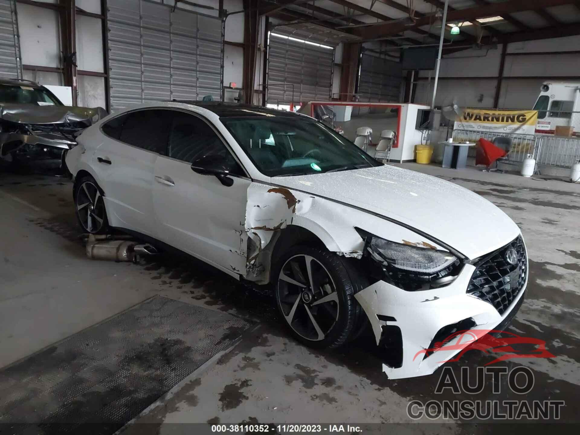 HYUNDAI SONATA 2022 - KMHL44J26NA227733