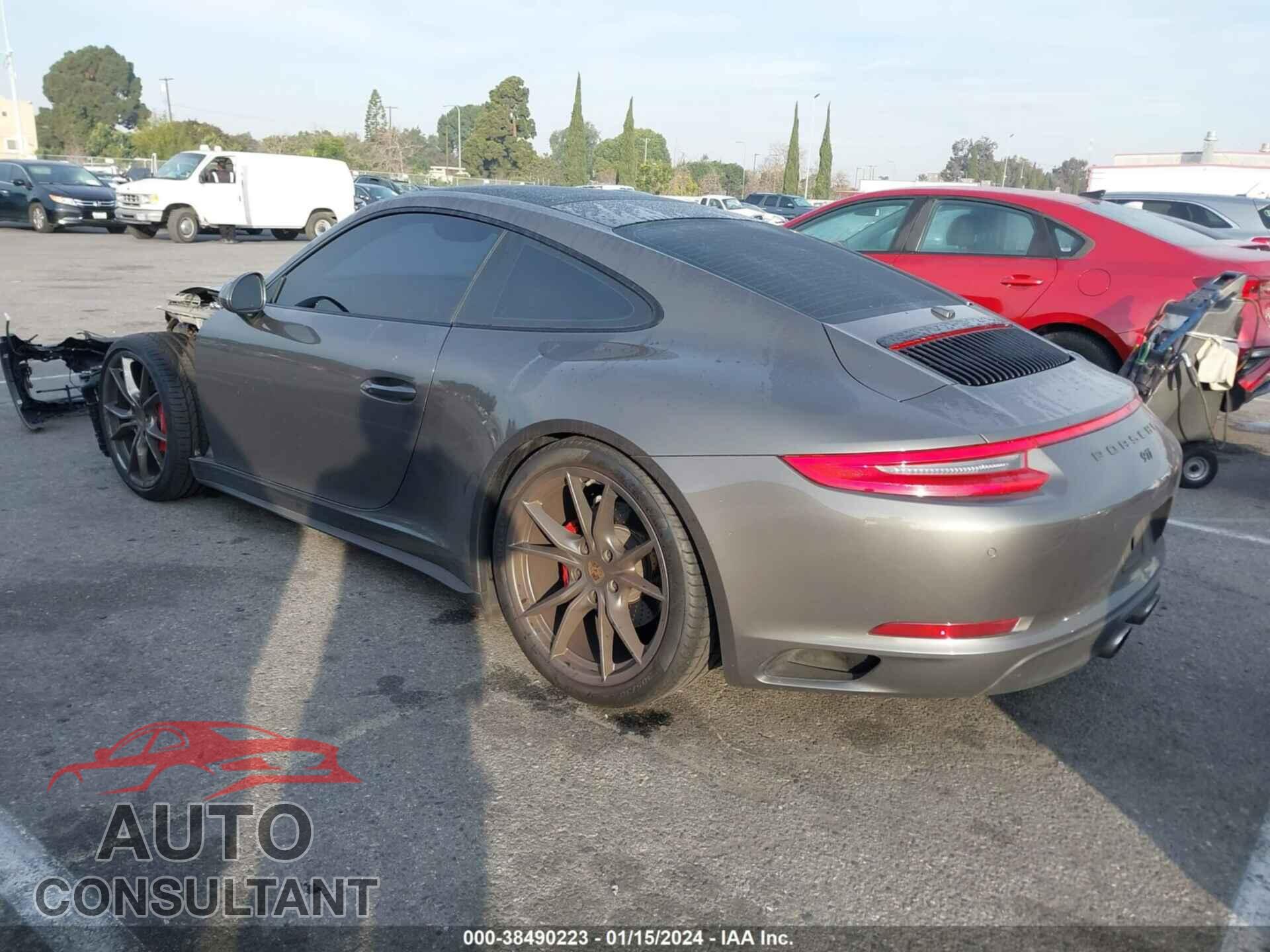 PORSCHE 911 2017 - WP0AB2A92HS122446