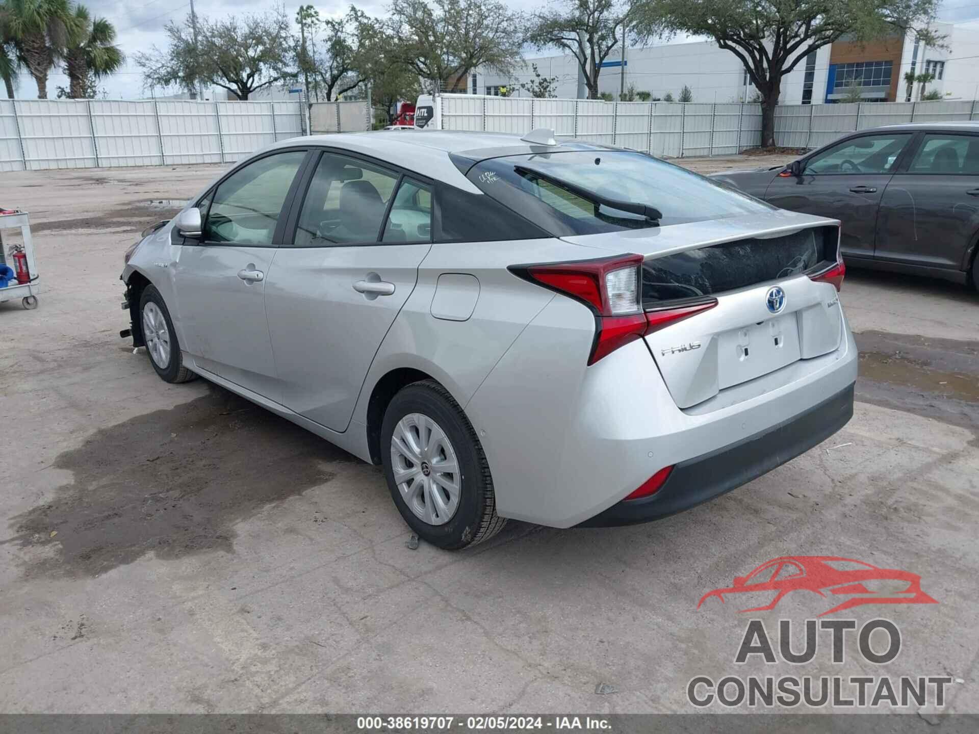 TOYOTA PRIUS 2022 - JTDKAMFU2N3181003