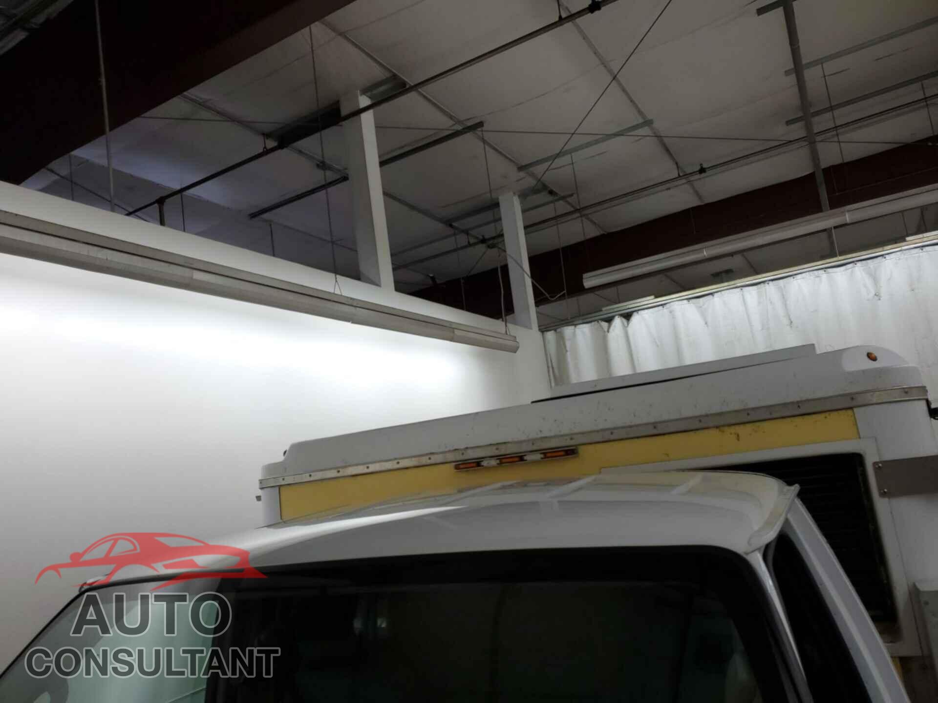 FORD ECONOLINE 2017 - 1FDXE4FS9HDC68612