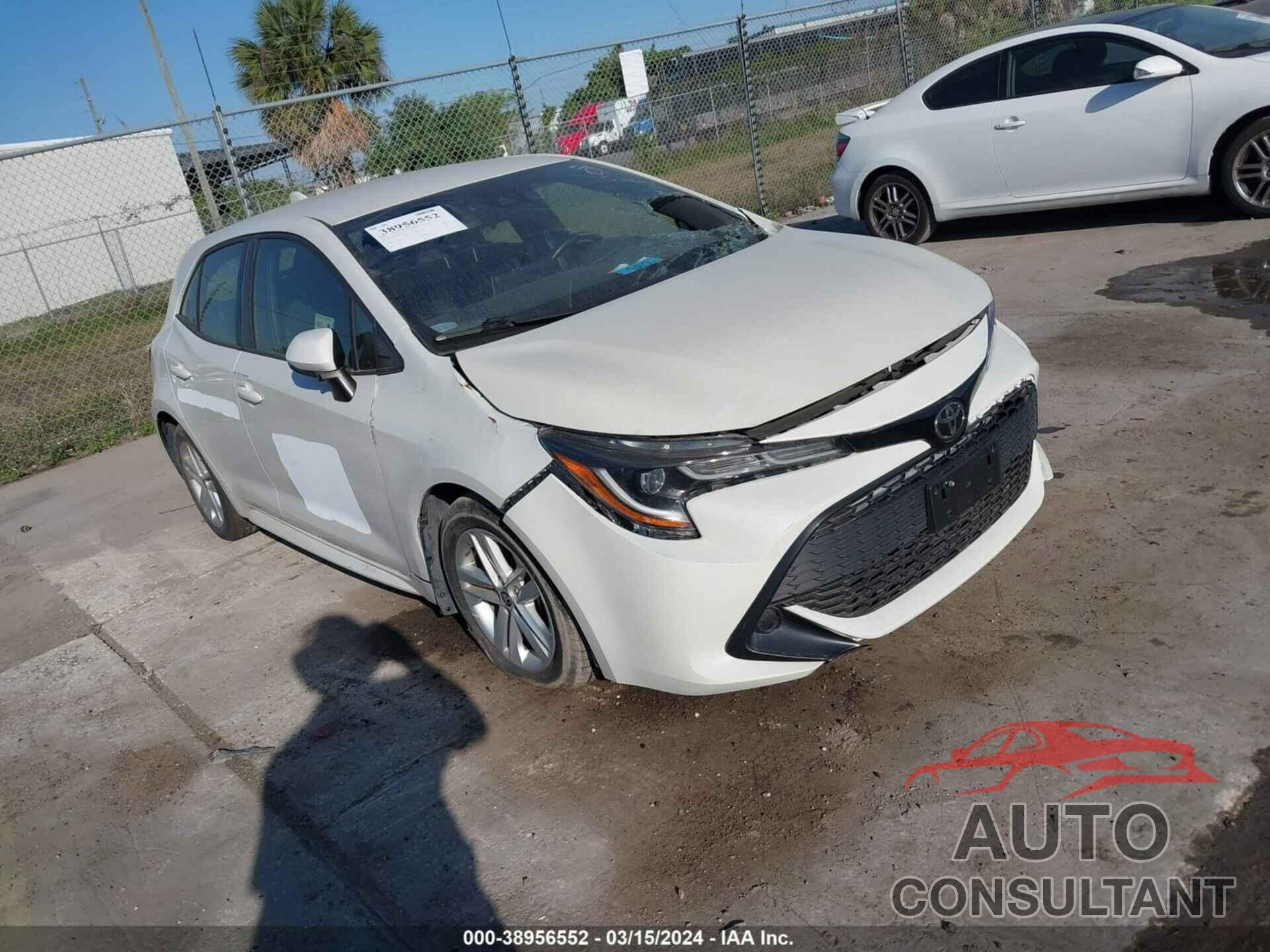 TOYOTA COROLLA HATCHBACK 2019 - JTNK4RBE1K3038005