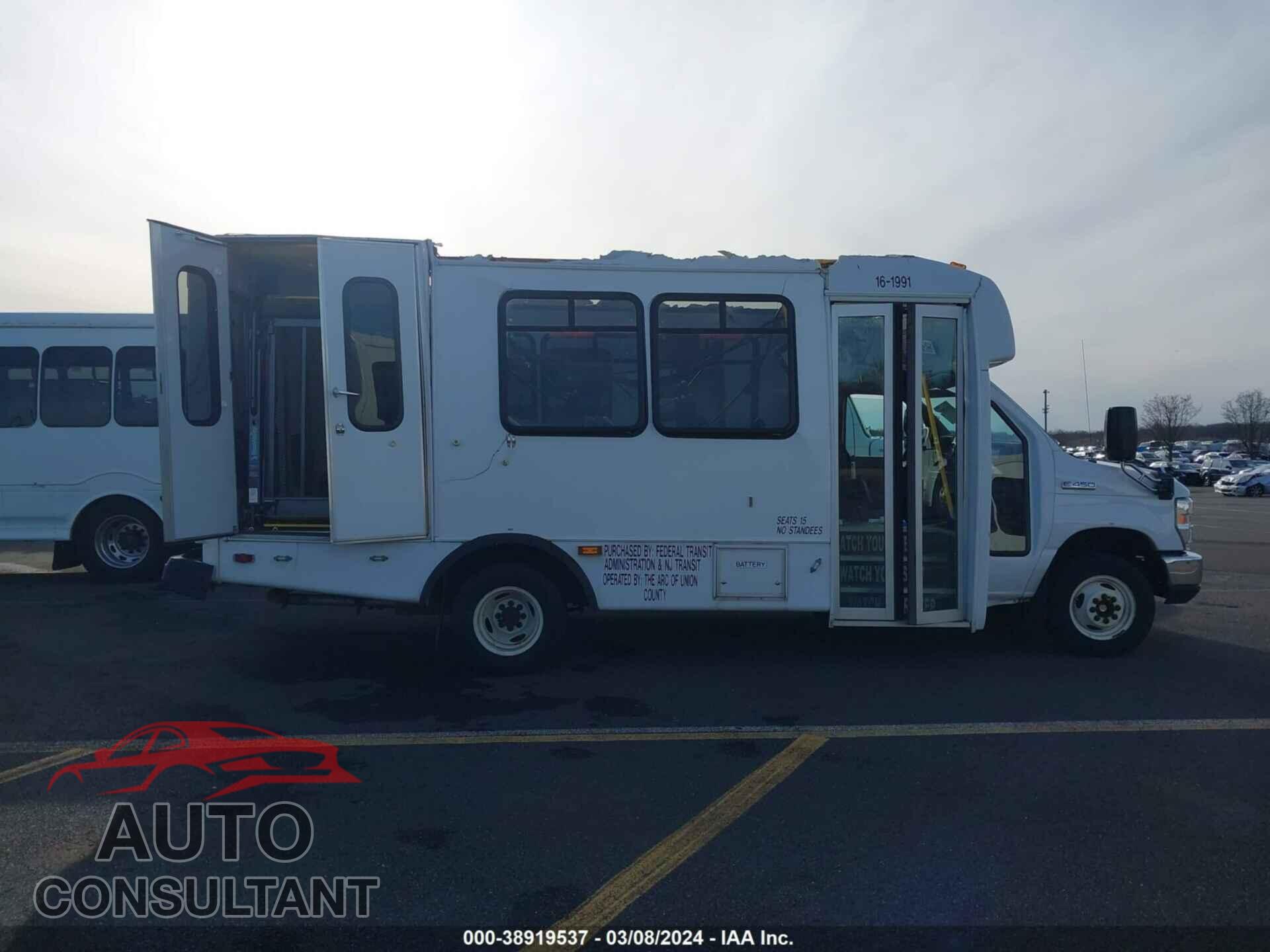 FORD E-450 CUTAWAY 2018 - 1FDFE4FSXJDC36267