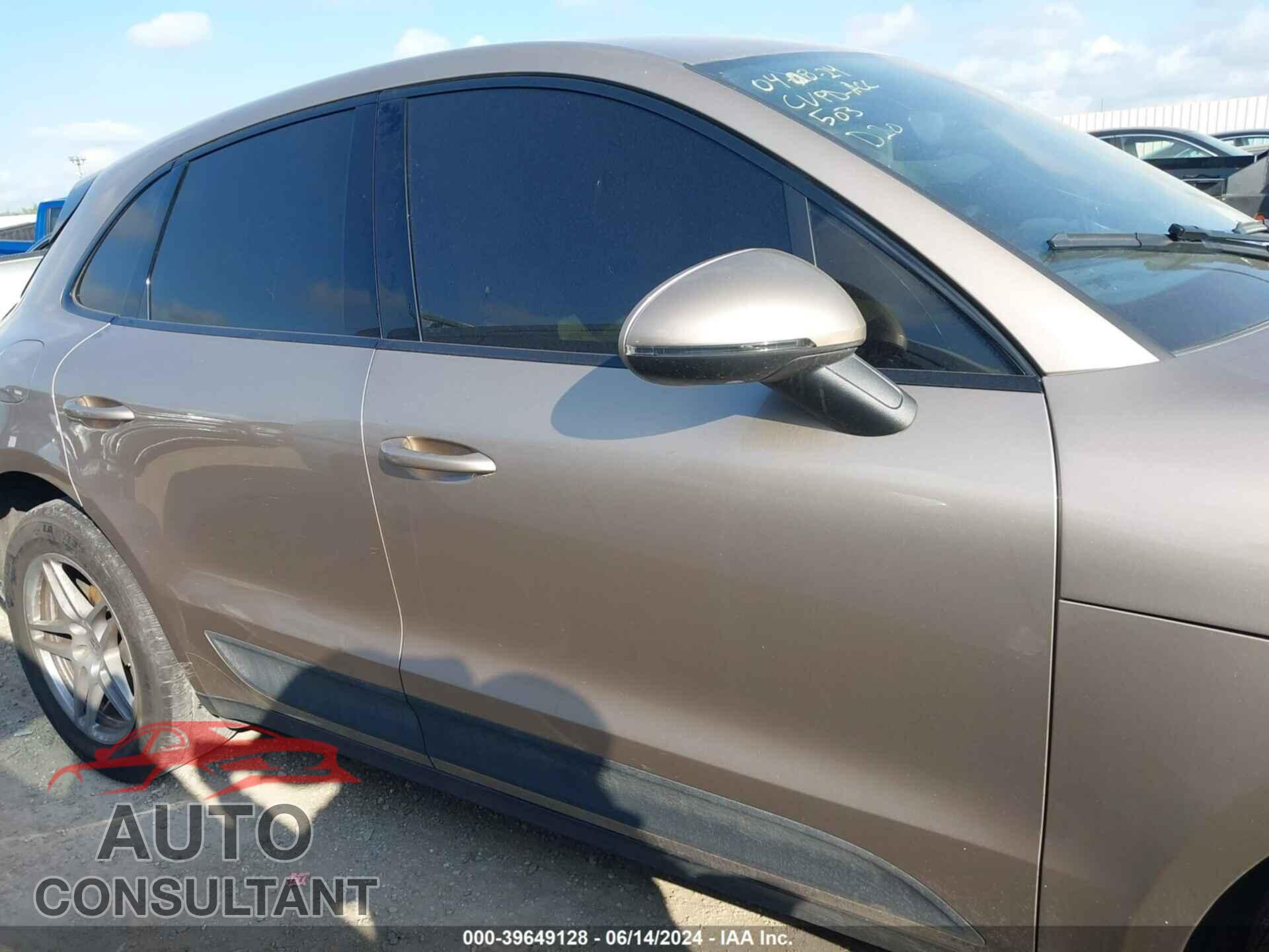 PORSCHE MACAN 2017 - WP1AA2A52HLB06871