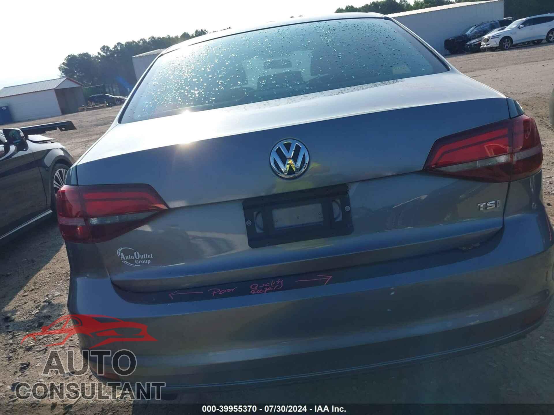 VOLKSWAGEN JETTA 2017 - 3VW2B7AJ2HM408718