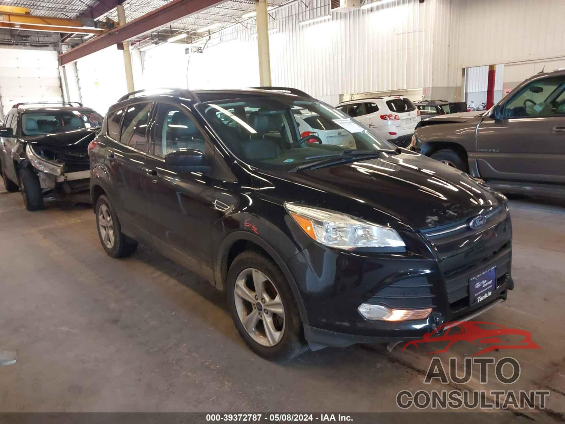 FORD ESCAPE 2016 - 1FMCU0GX4GUC60811