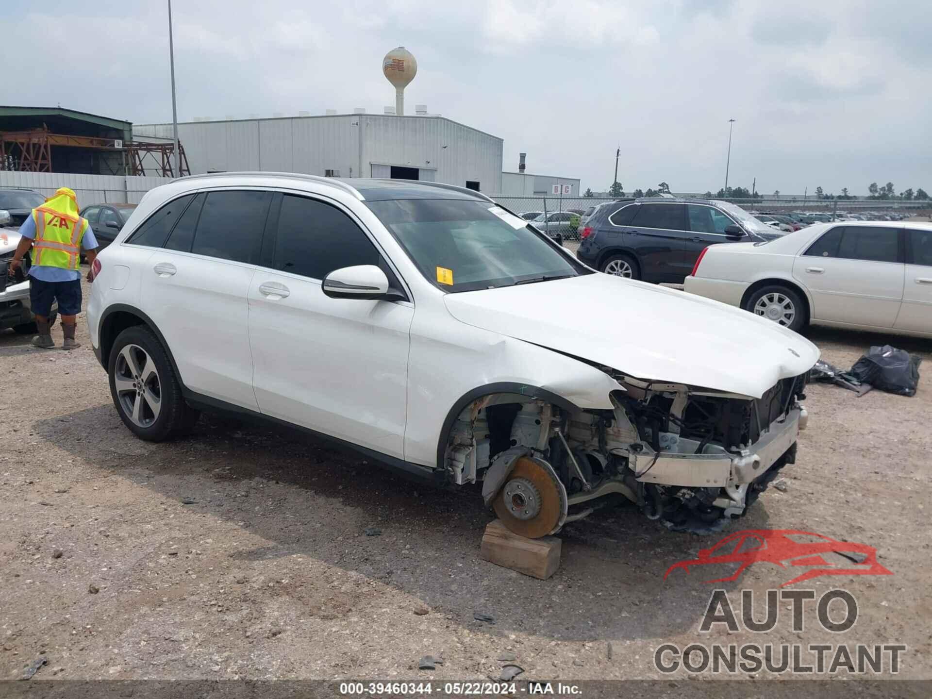 MERCEDES-BENZ GLC 300 2019 - WDC0G4JB1KF604251