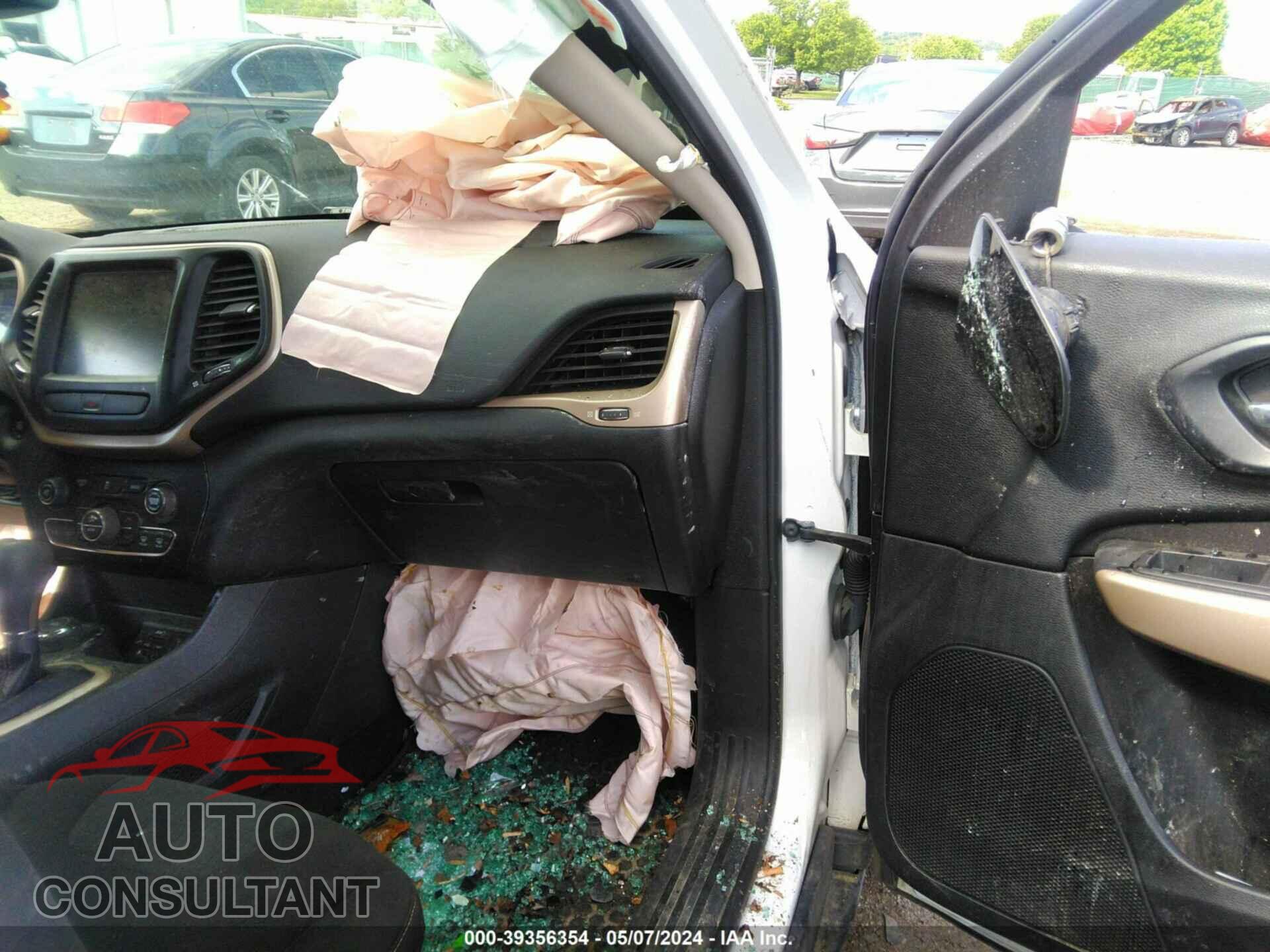 JEEP CHEROKEE 2017 - 1C4PJMCB5HD213935