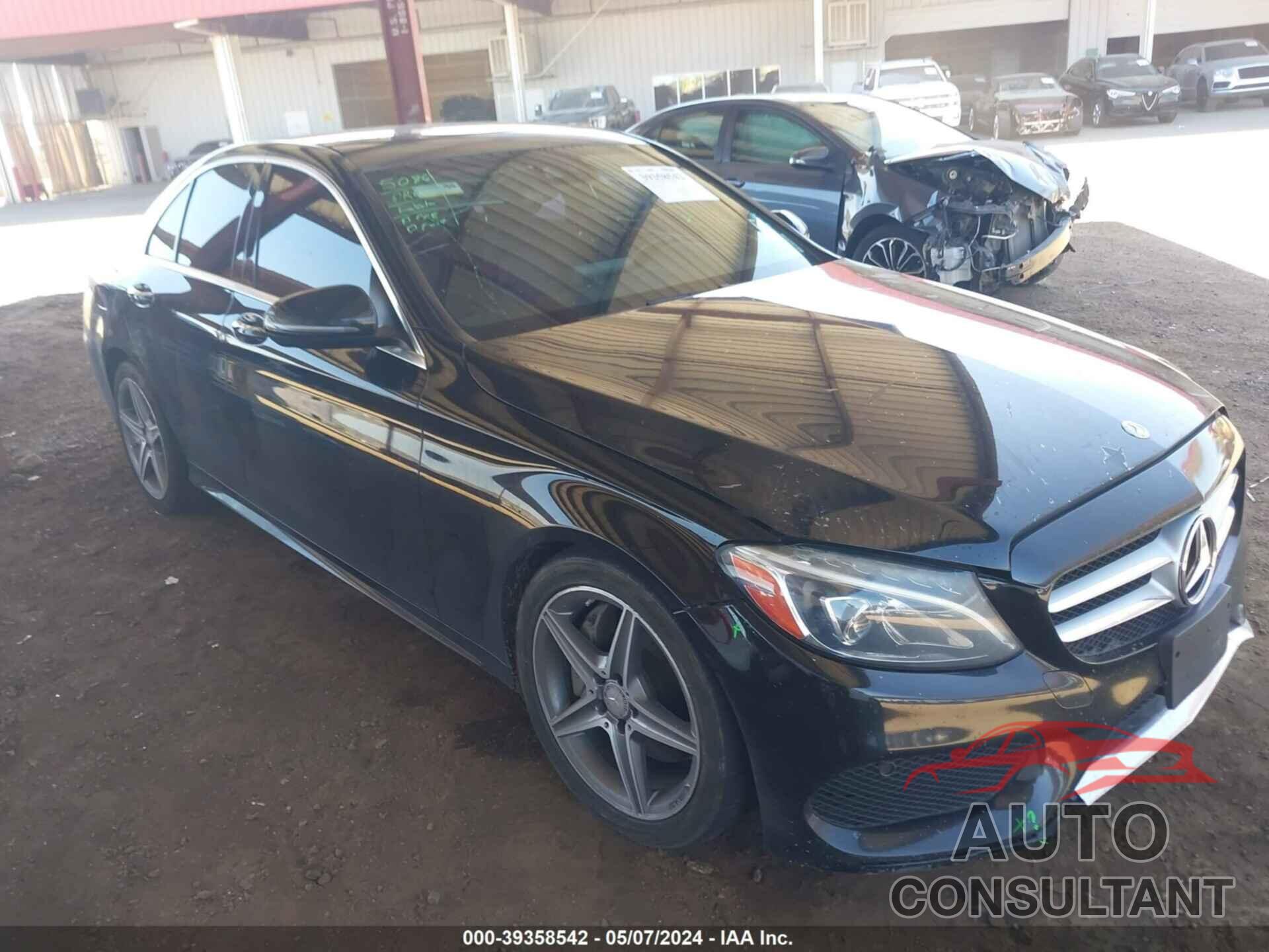 MERCEDES-BENZ C 300 2016 - 55SWF4KB0GU123032