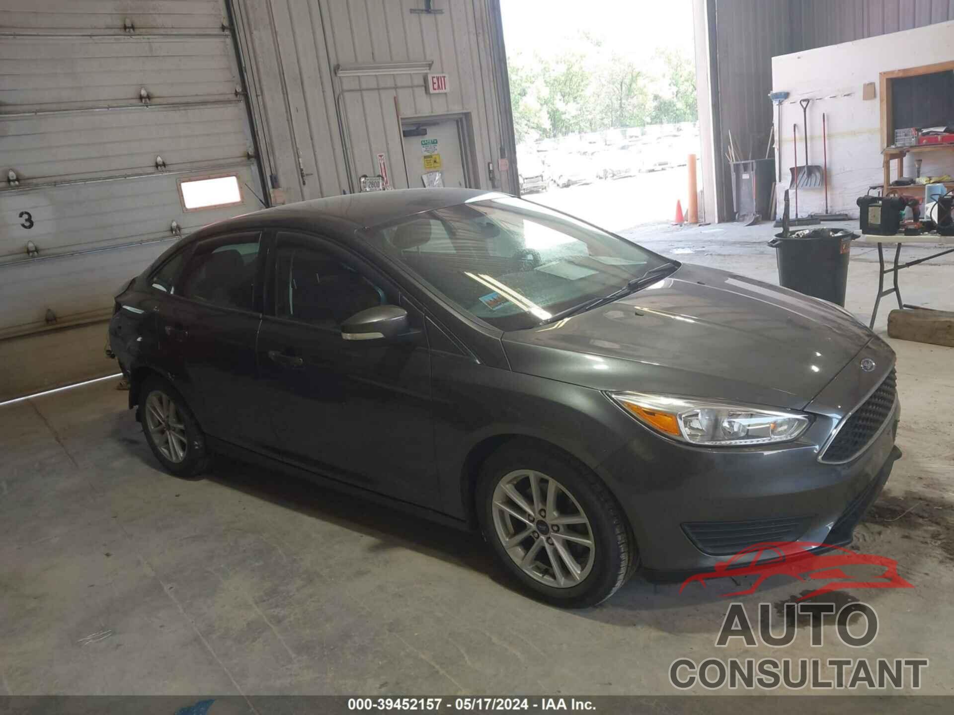 FORD FOCUS 2017 - 1FADP3F25HL271966