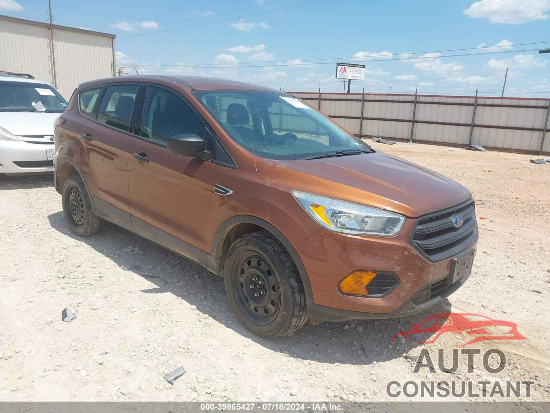 FORD ESCAPE 2017 - 1FMCU0F77HUE47091