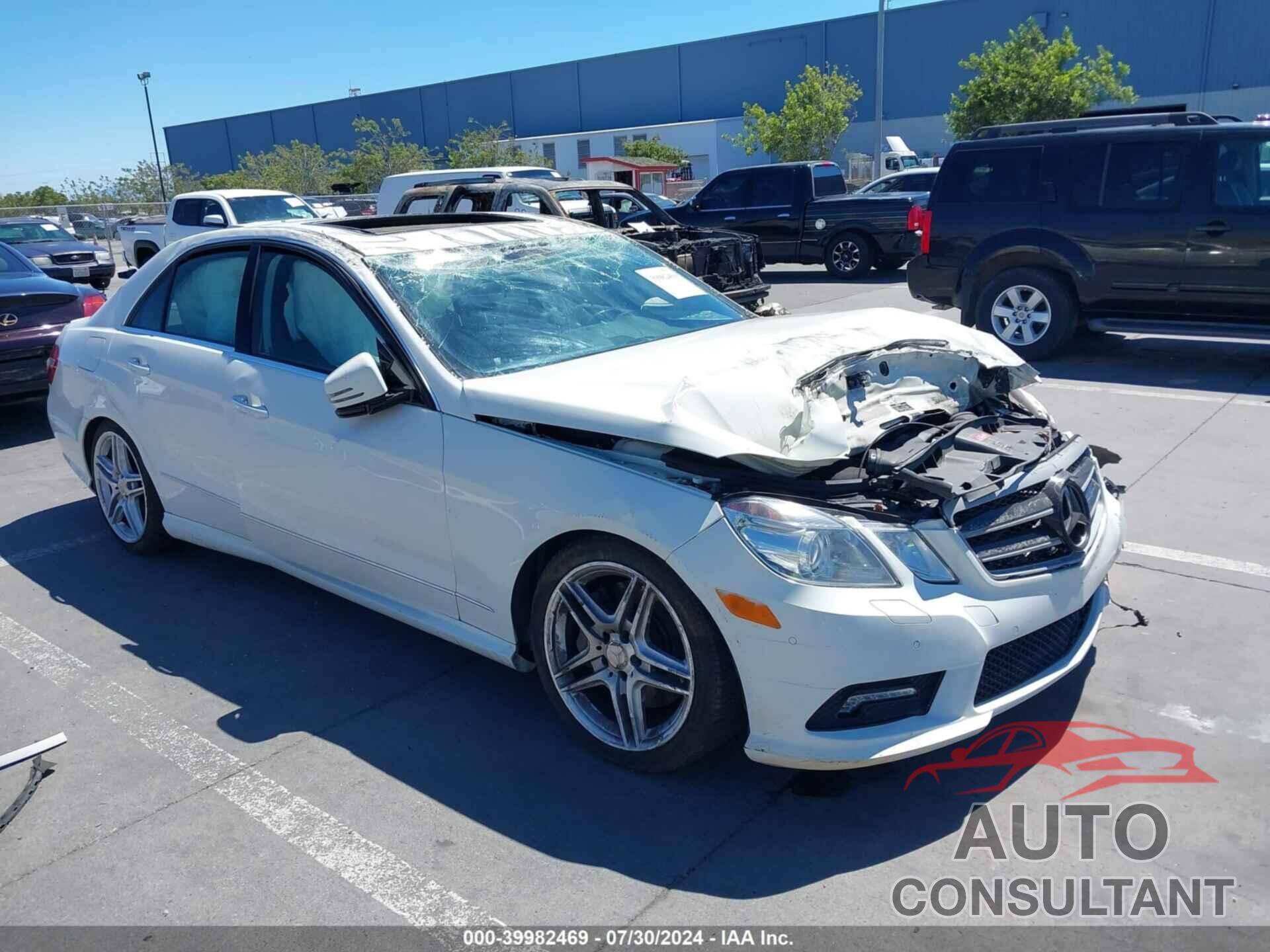 MERCEDES-BENZ E 550 2011 - WDDHF7CB8BA267042