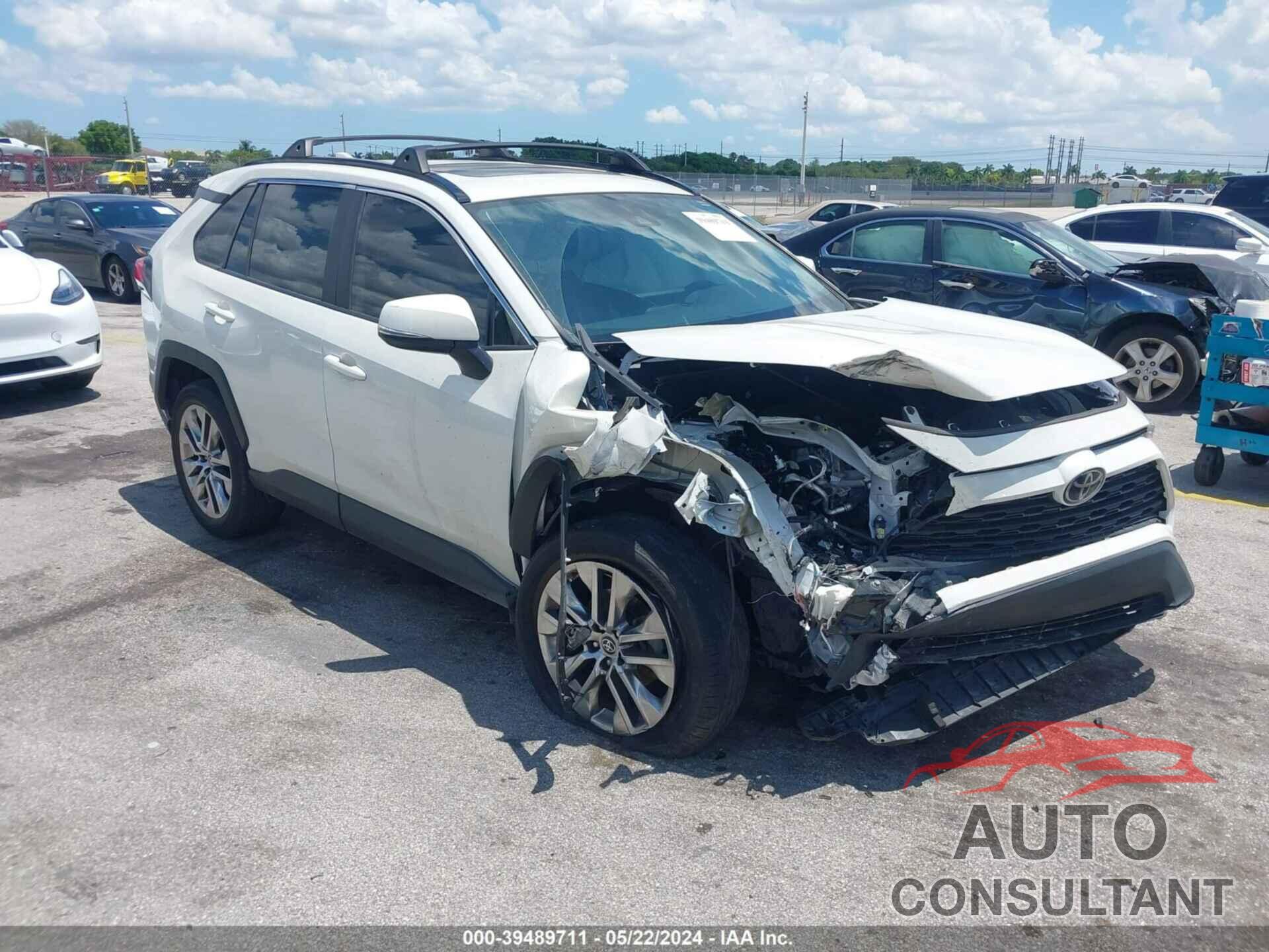 TOYOTA RAV4 2021 - 2T3C1RFV8MW172232