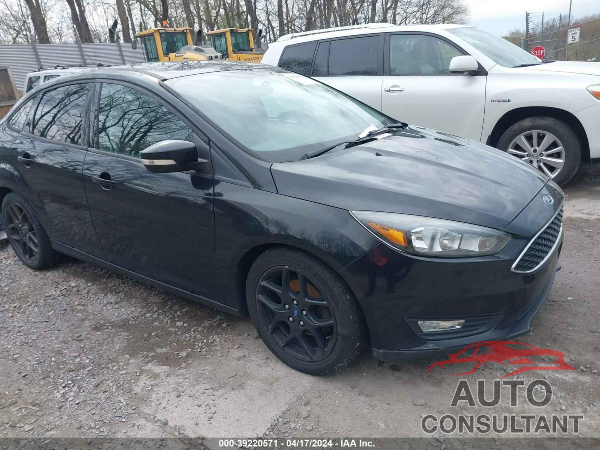 FORD FOCUS 2016 - 1FADP3F2XGL378249