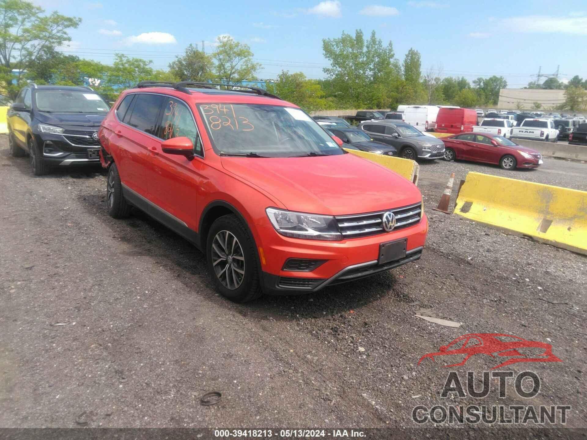 VOLKSWAGEN TIGUAN 2018 - 3VV2B7AXXJM206336