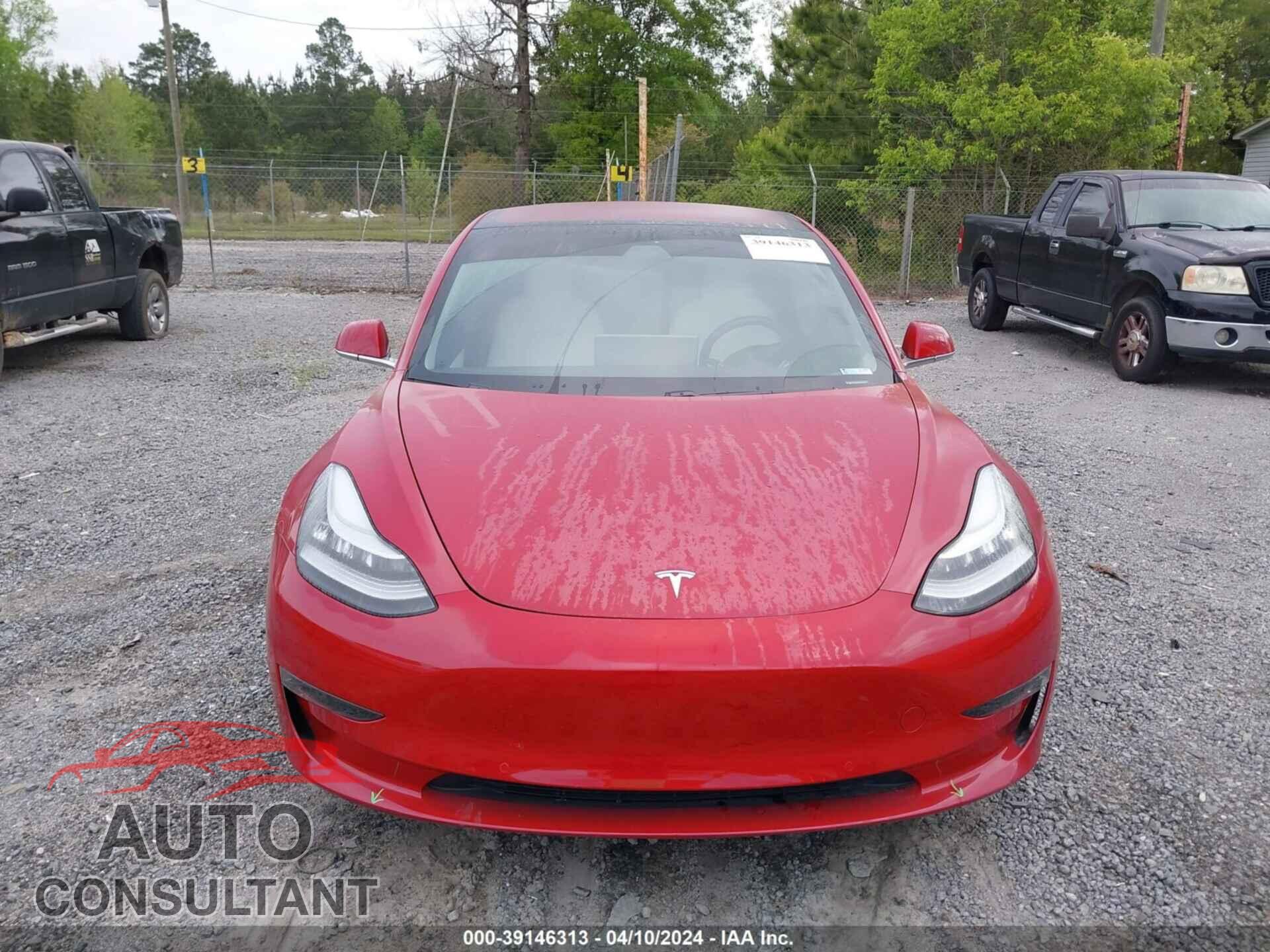 TESLA MODEL 3 2018 - 5YJ3E1EB9JF099533