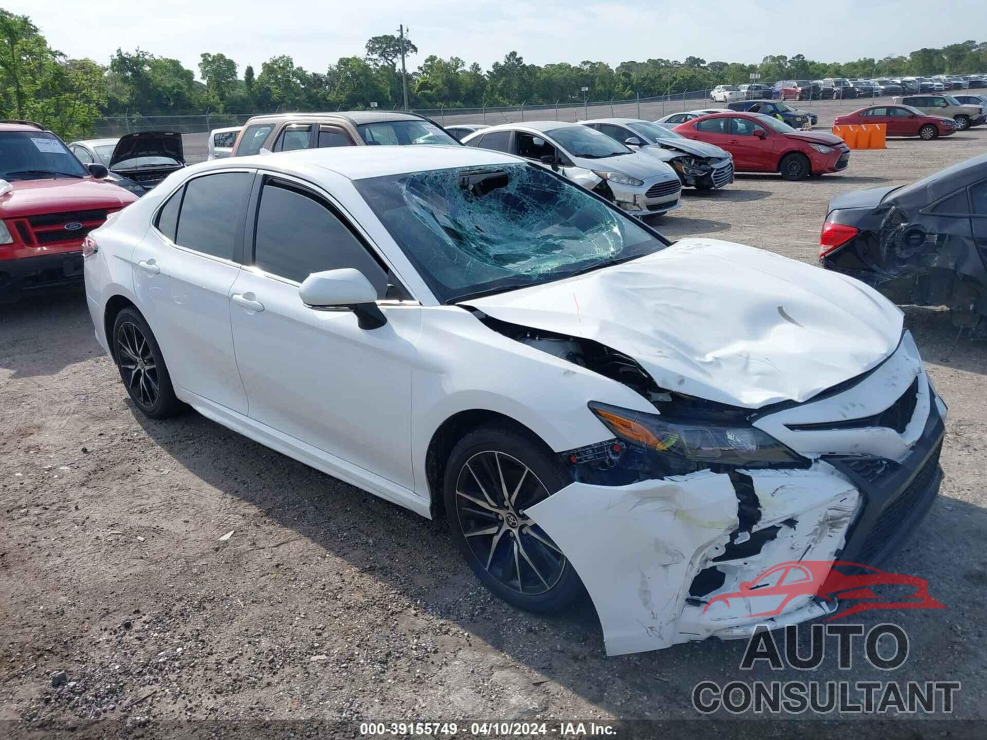 TOYOTA CAMRY 2023 - 4T1G11AK3PU742733