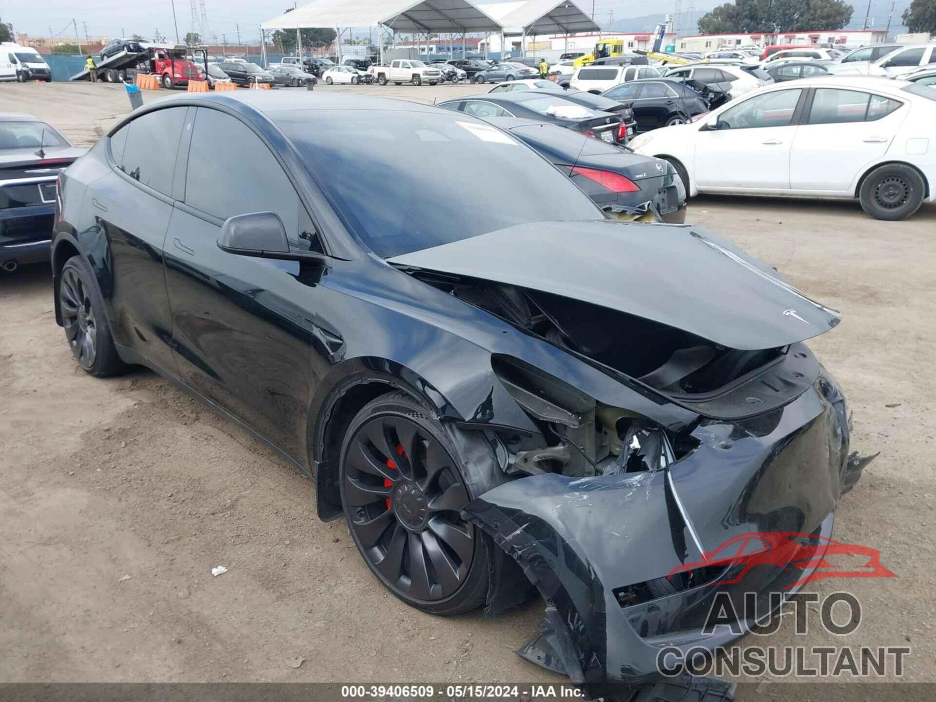 TESLA MODEL Y 2023 - 7SAYGDEF7PF641342