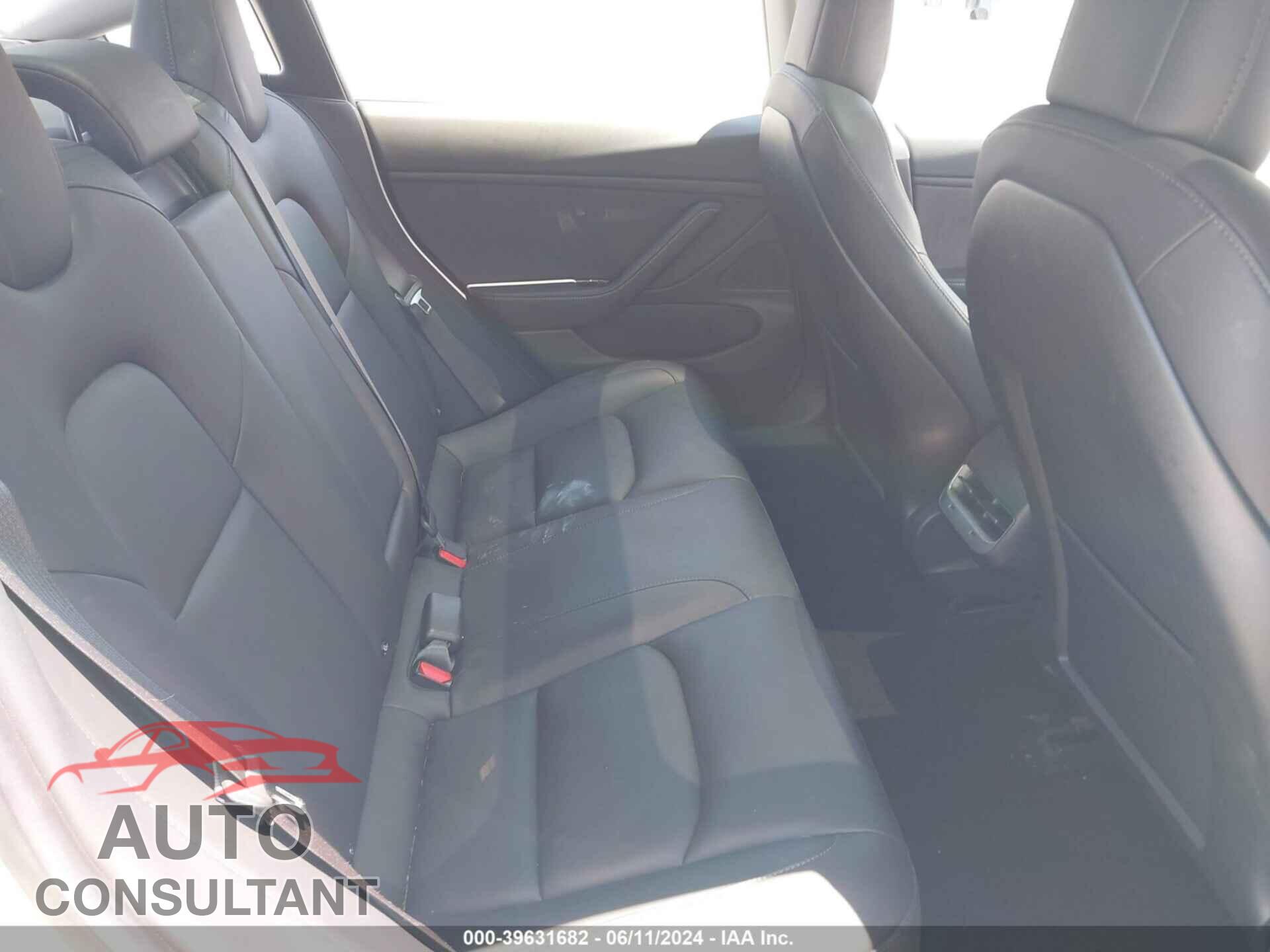 TESLA MODEL 3 2018 - 5YJ3E1EB9JF088872