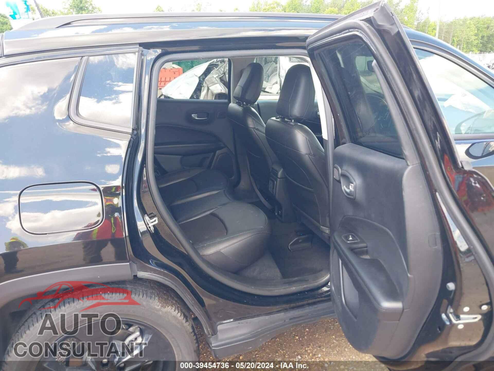 JEEP COMPASS 2021 - 3C4NJCBB5MT592684
