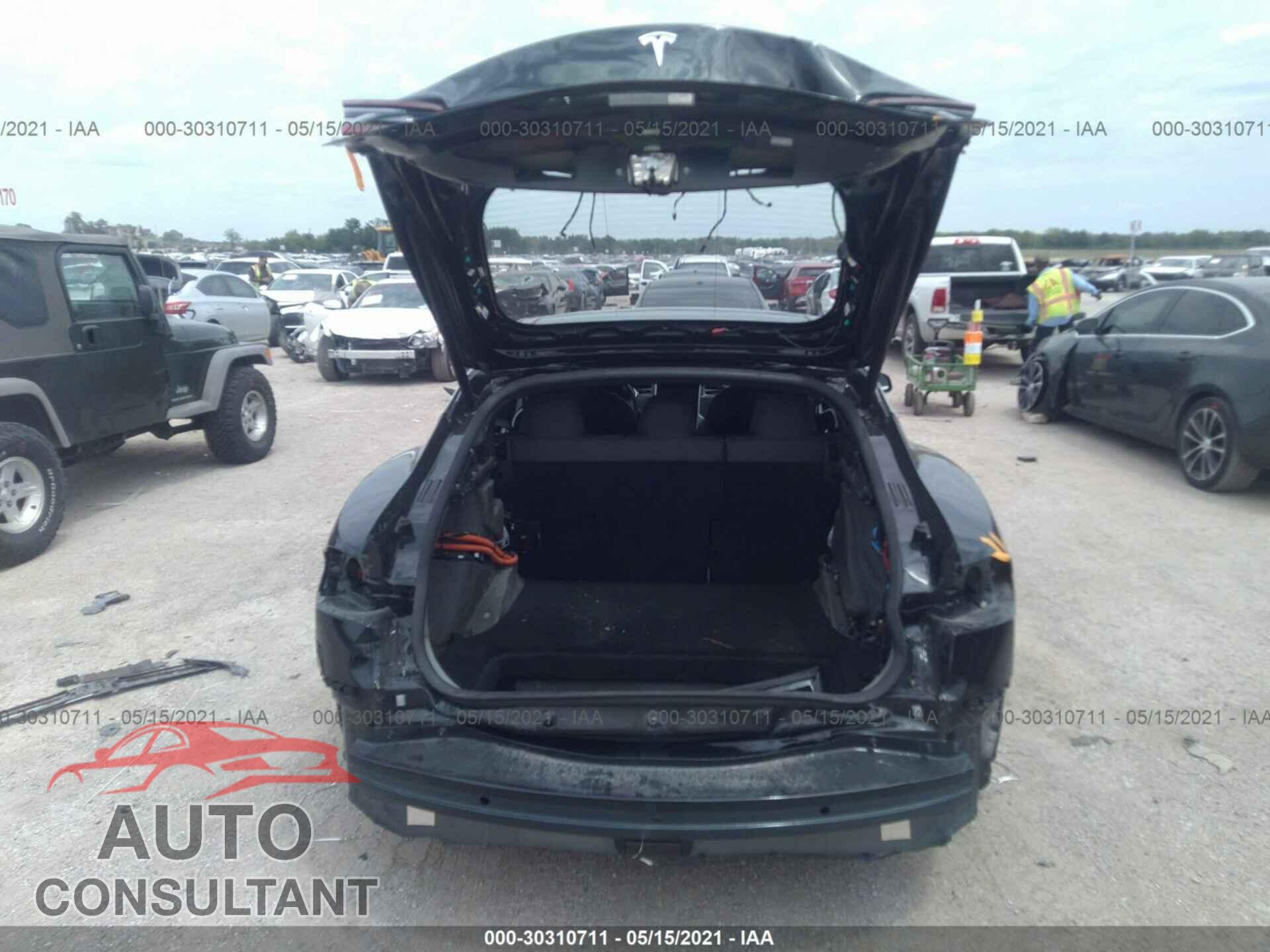 TESLA MODEL S 2017 - 5YJSA1E2XHF219275