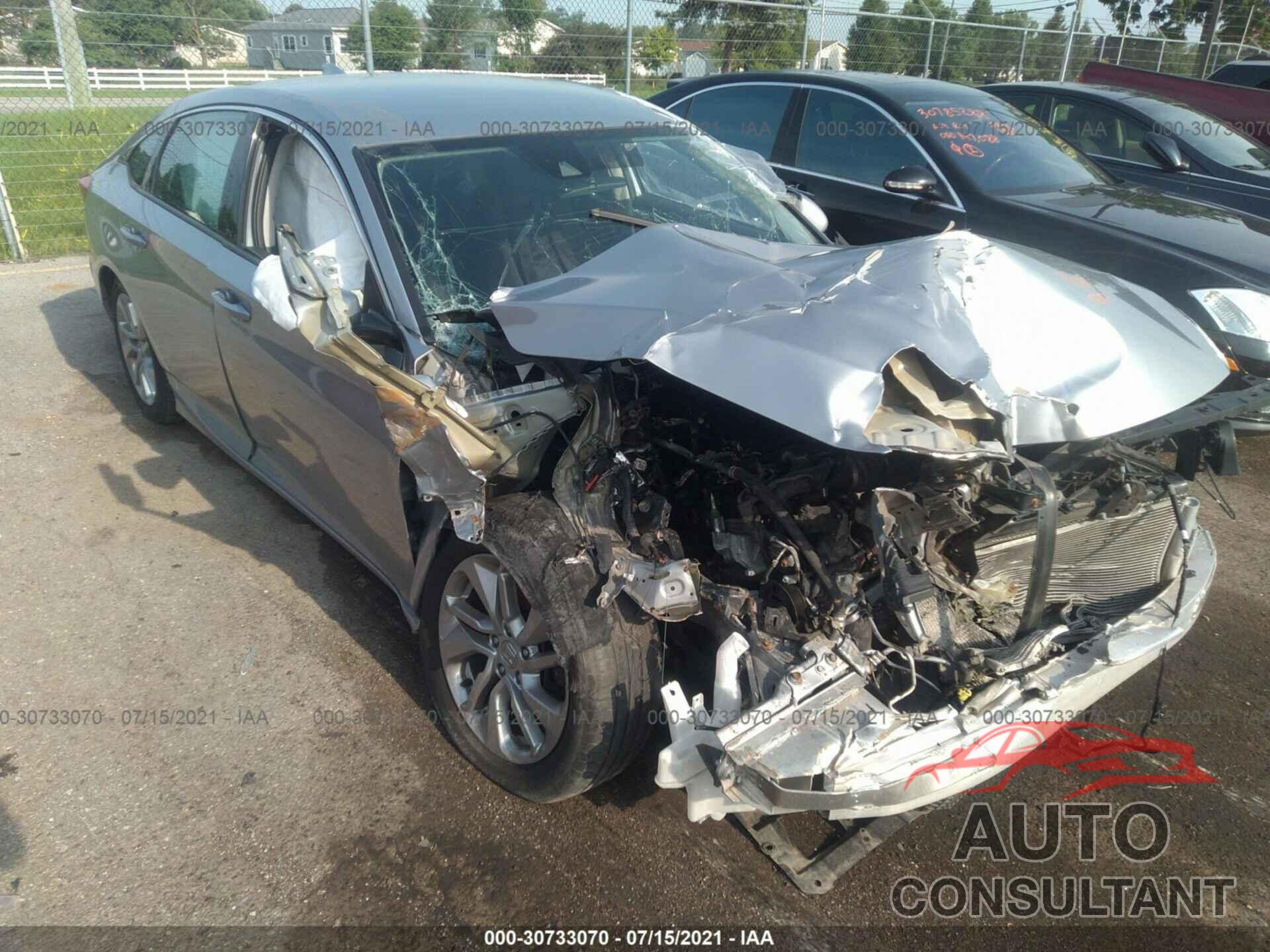 HONDA ACCORD SEDAN 2018 - 1HGCV1F1XJA153941
