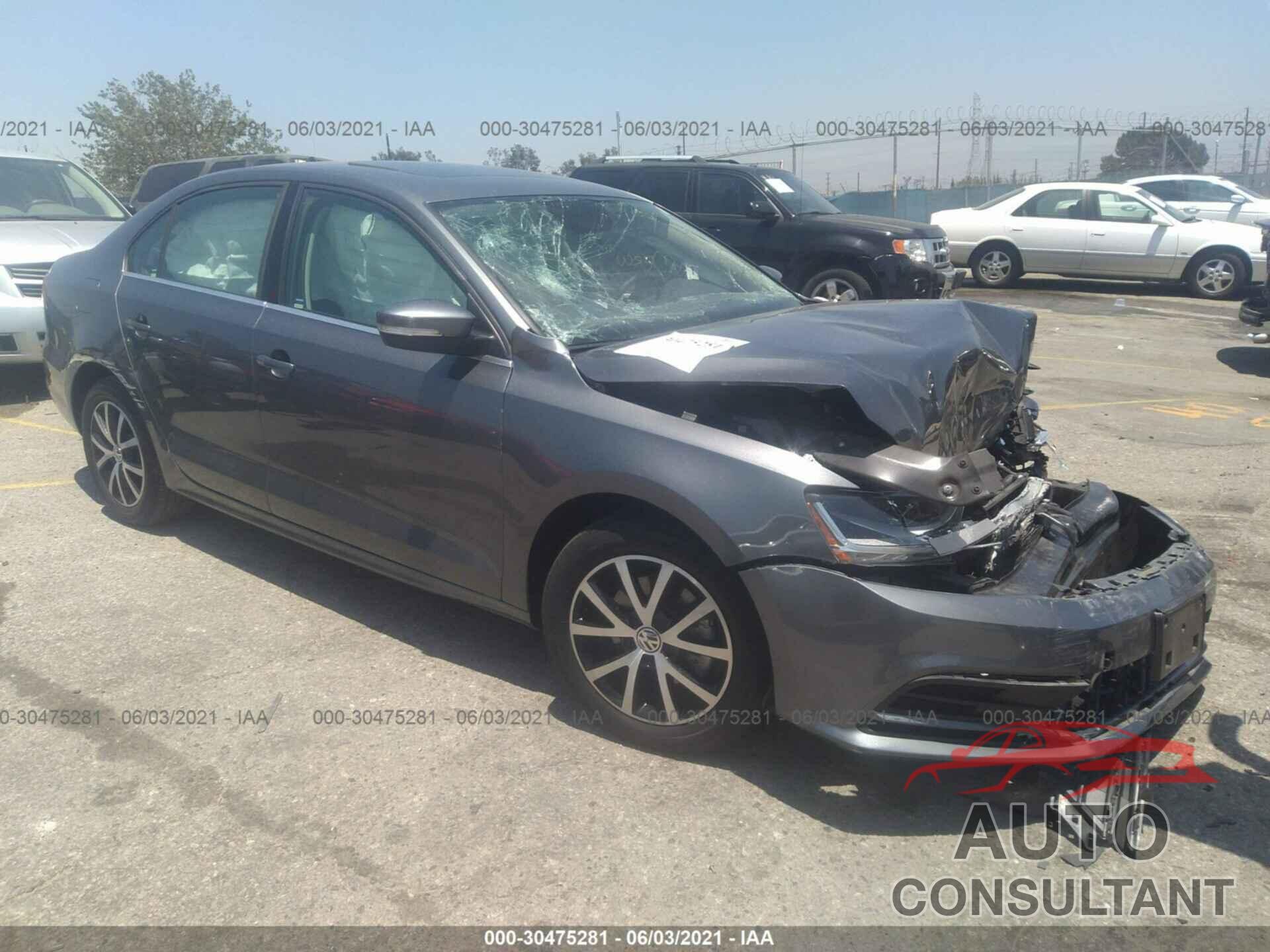 VOLKSWAGEN JETTA 2017 - 3VWDB7AJXHM328995