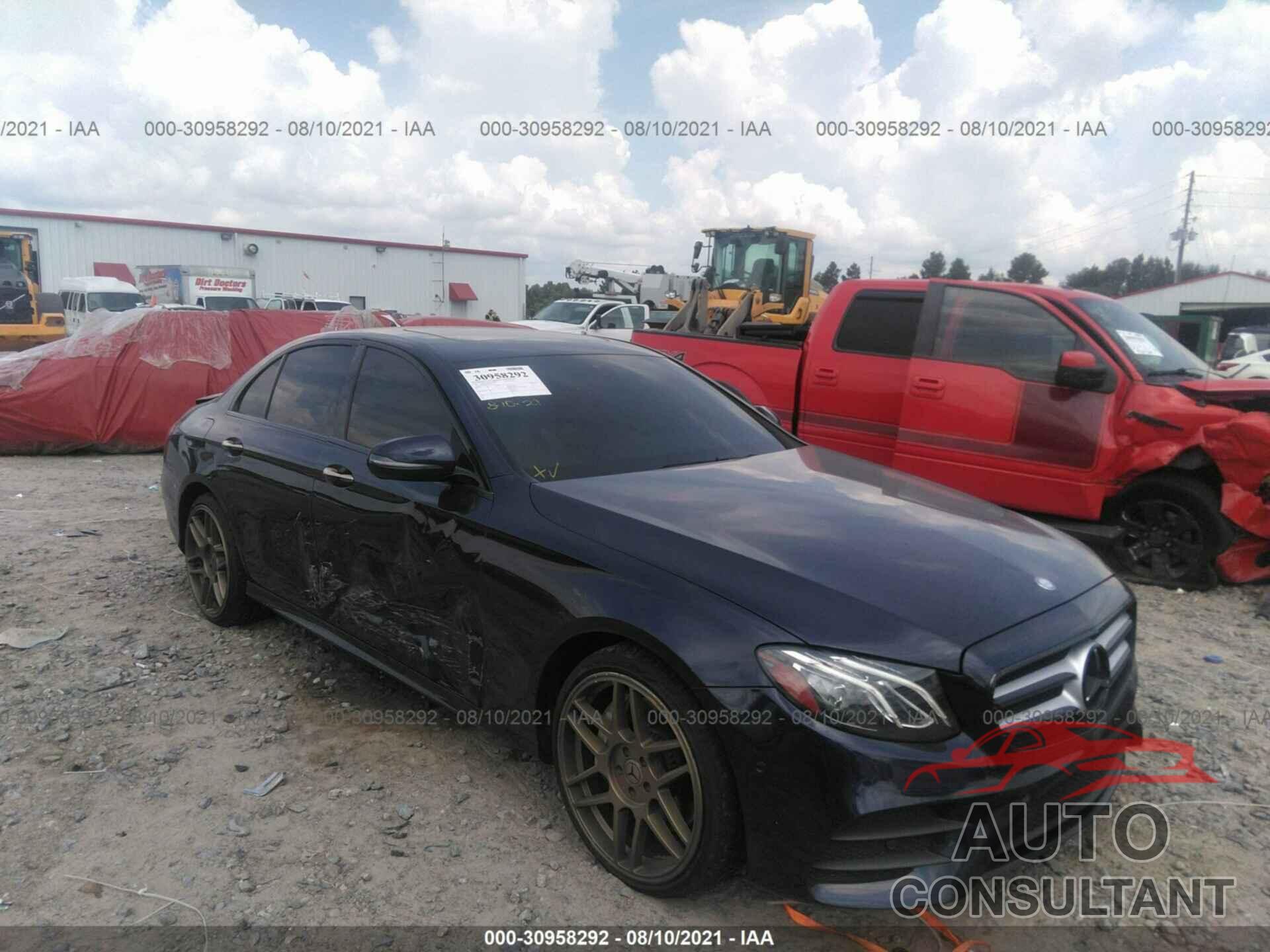 MERCEDES-BENZ E-CLASS 2017 - WDDZF4KB1HA166311