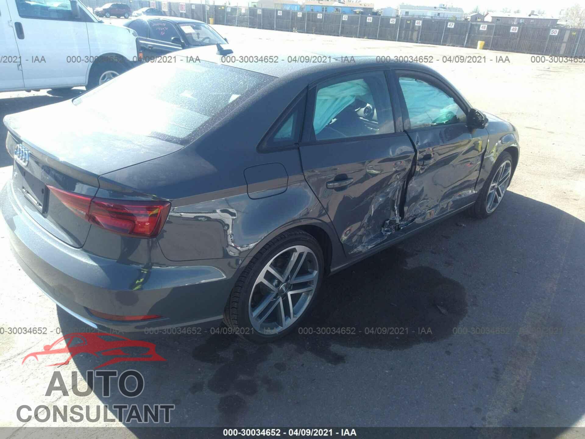 AUDI A3 SEDAN 2017 - WAUAUGFF6H1069646