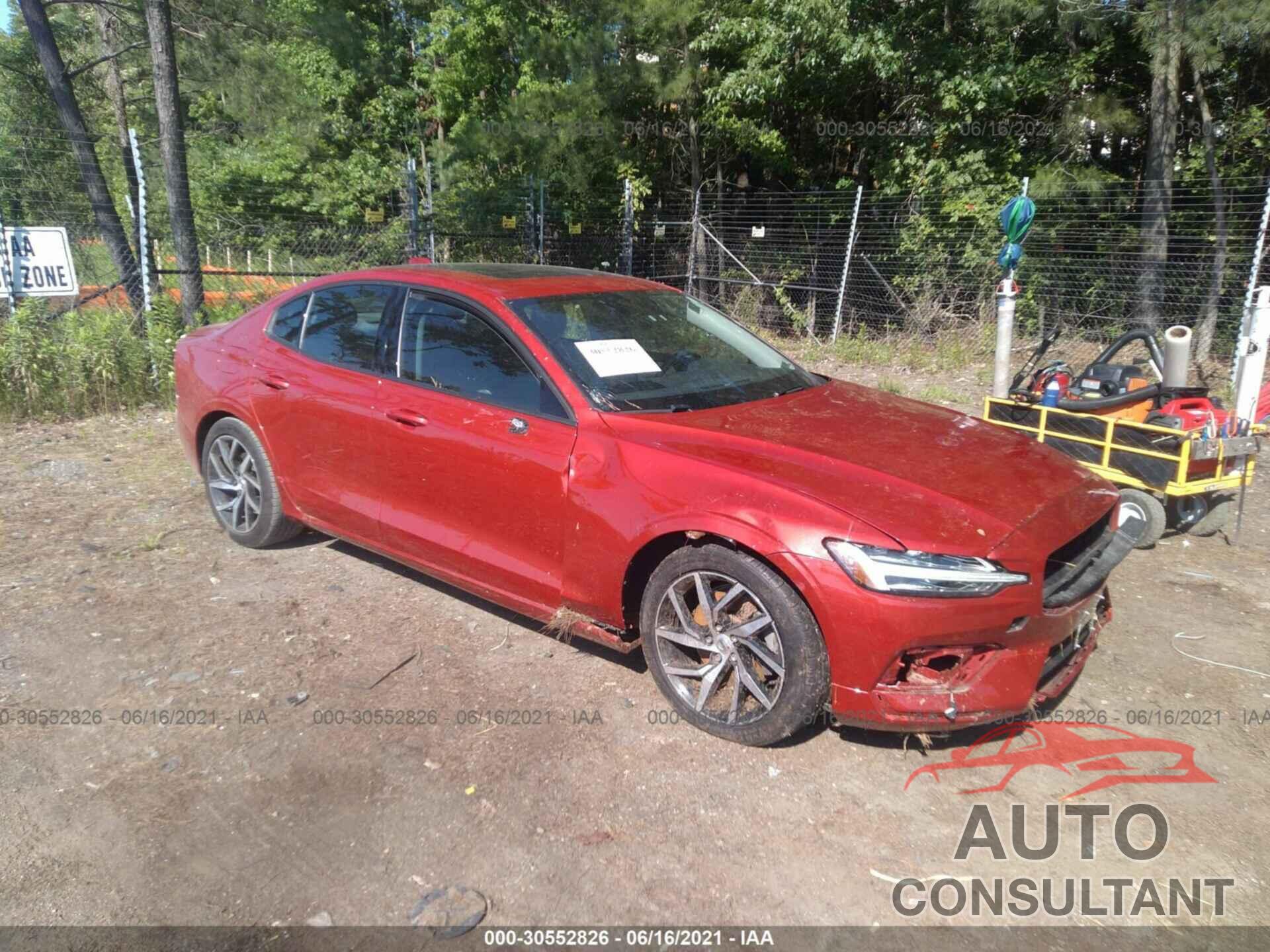 VOLVO S60 2019 - 7JR102FK9KG009932