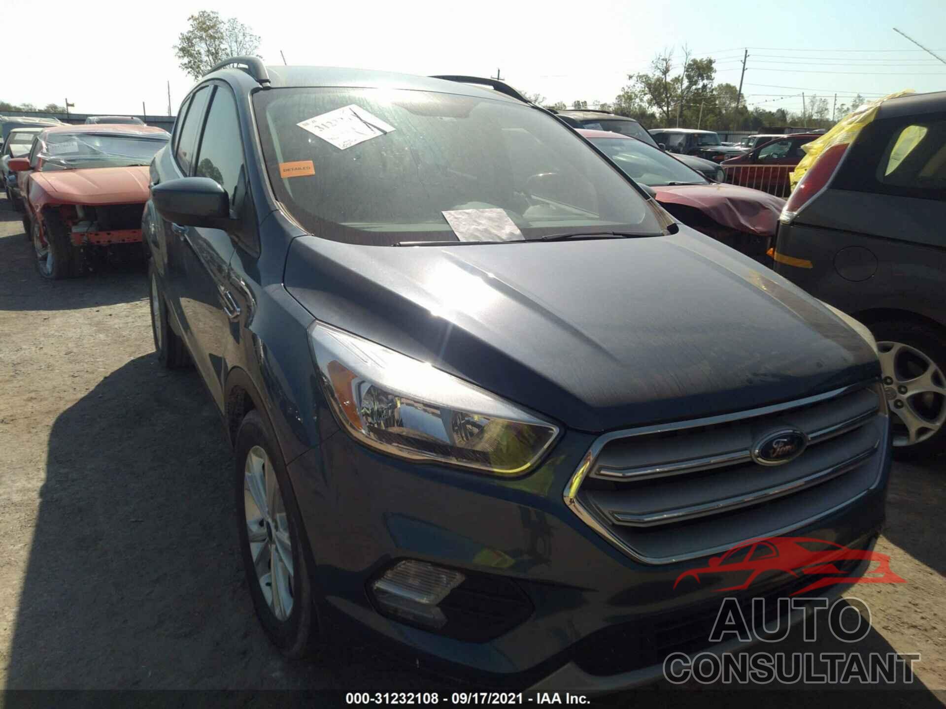 FORD ESCAPE 2018 - 1FMCU0GD3JUA37141