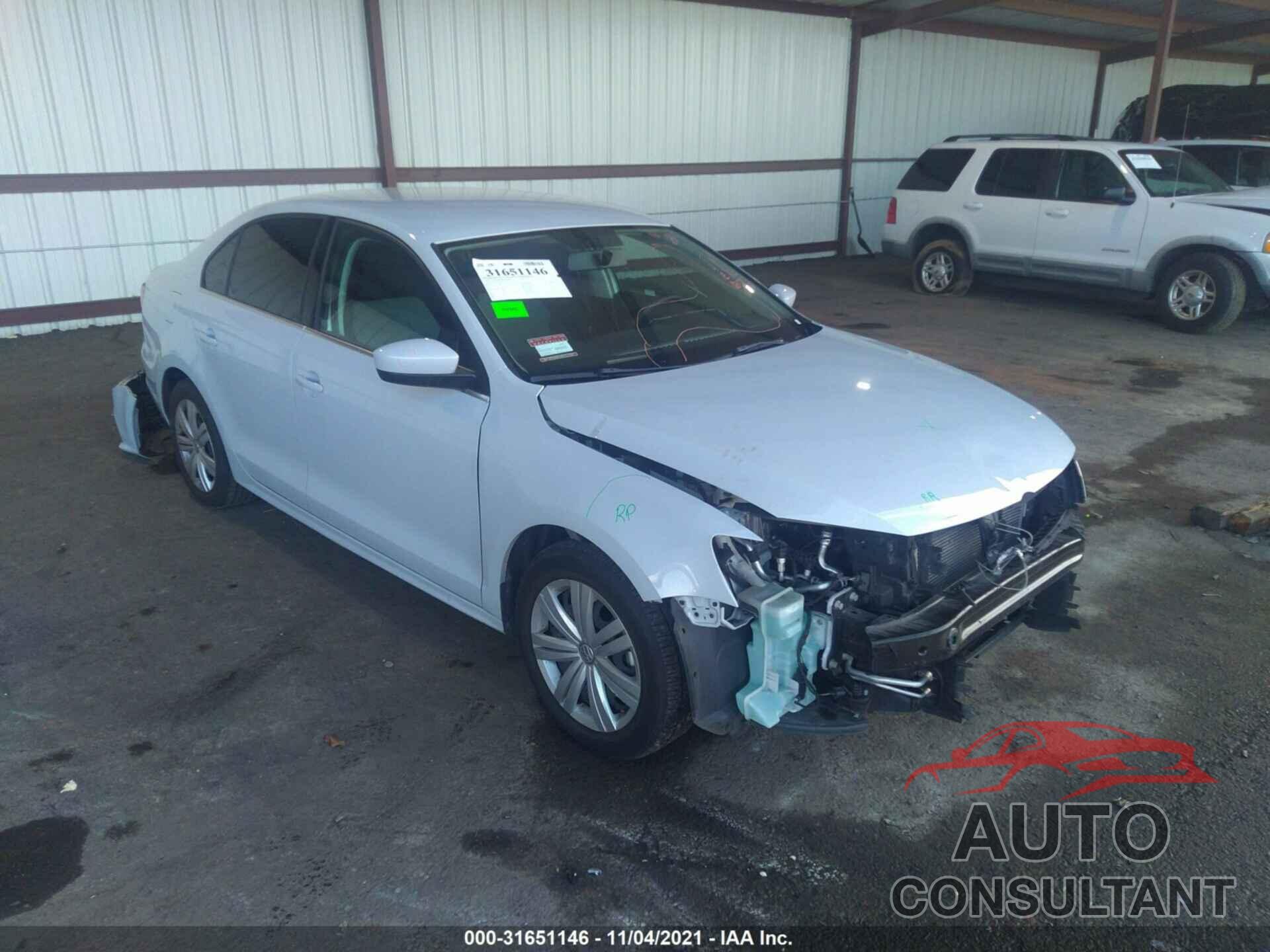 VOLKSWAGEN JETTA 2017 - 3VW2B7AJXHM278655