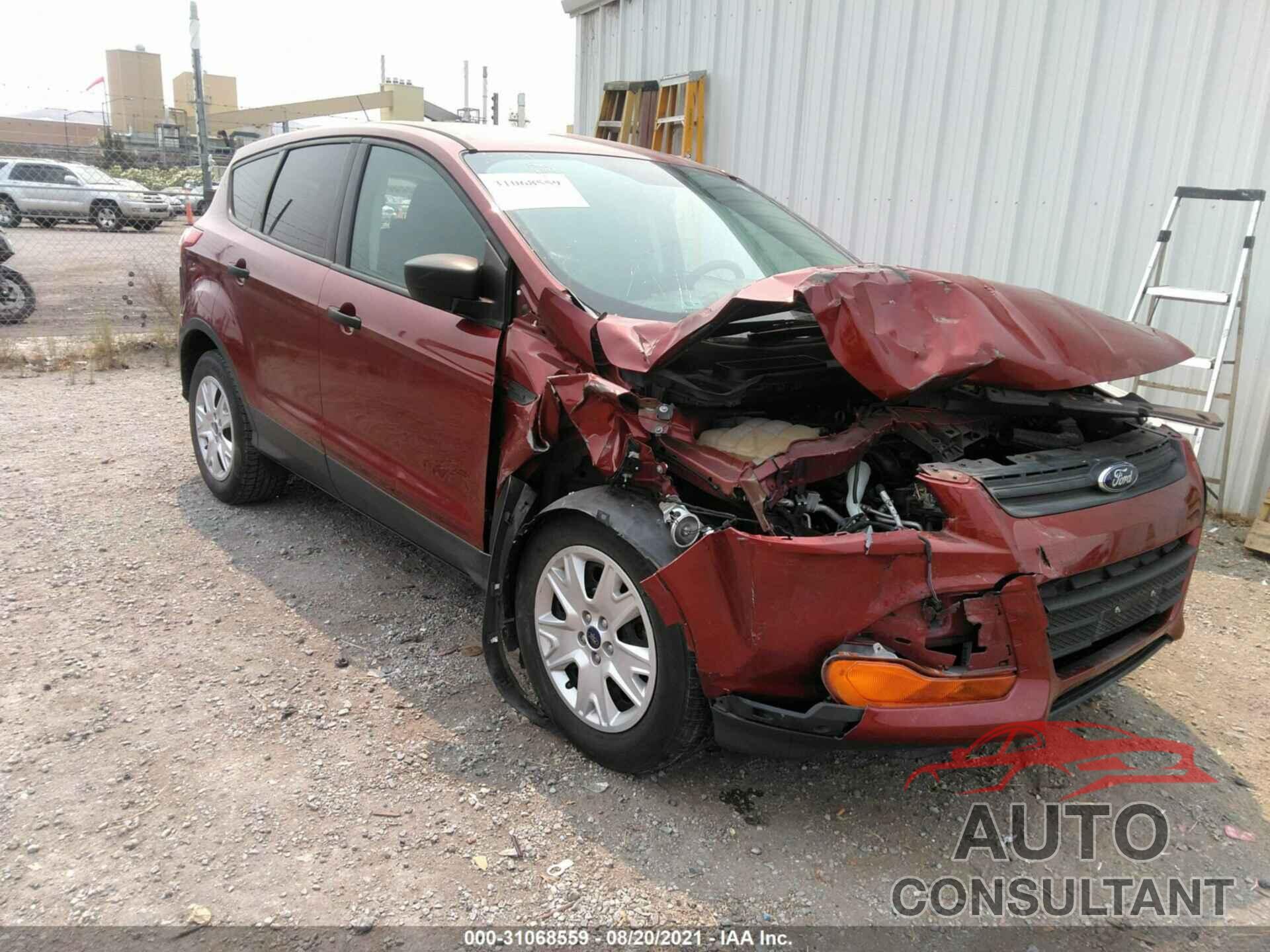 FORD ESCAPE 2016 - 1FMCU0F7XGUC28379