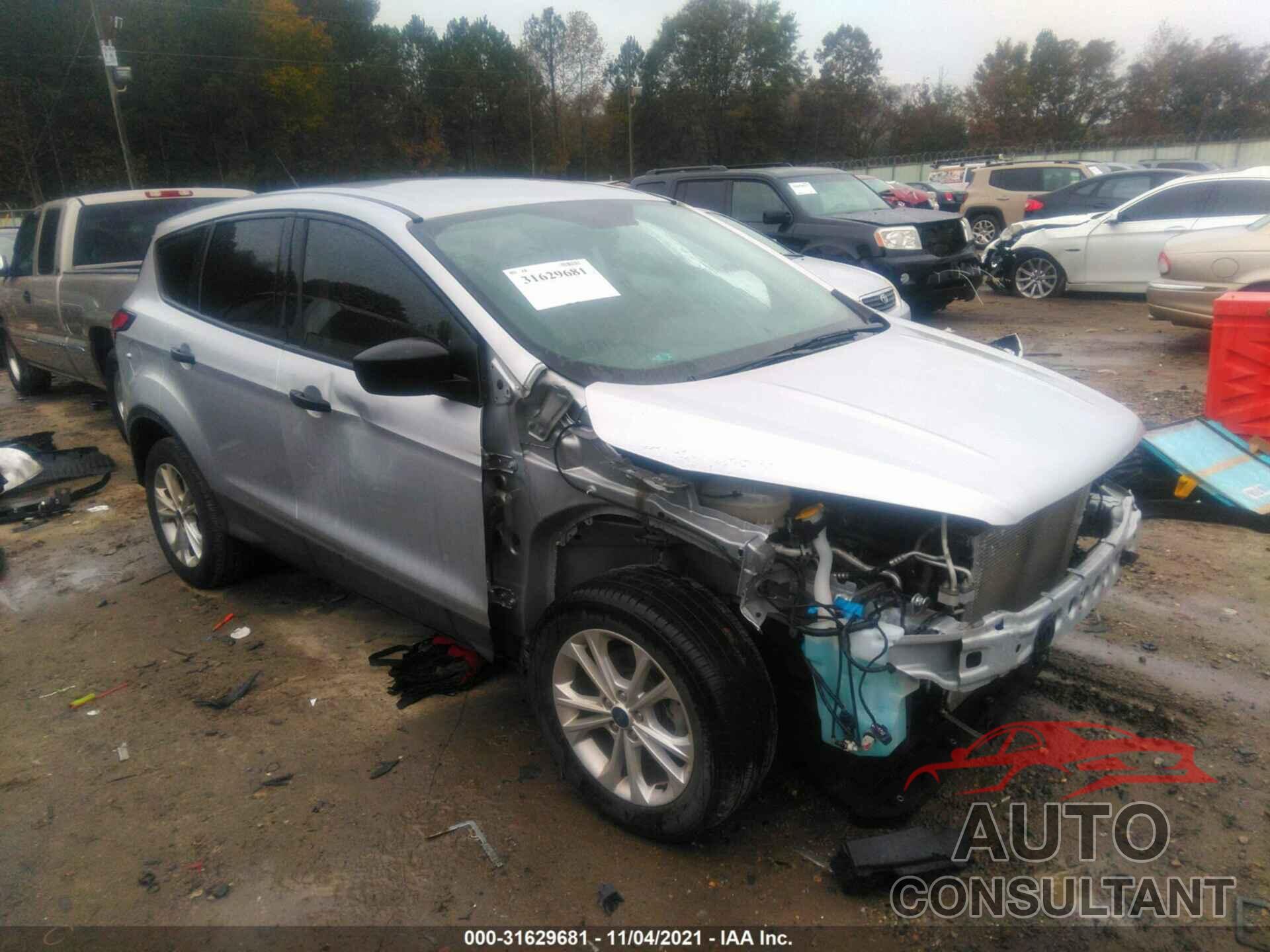 FORD ESCAPE 2019 - 1FMCU0F71KUA29519