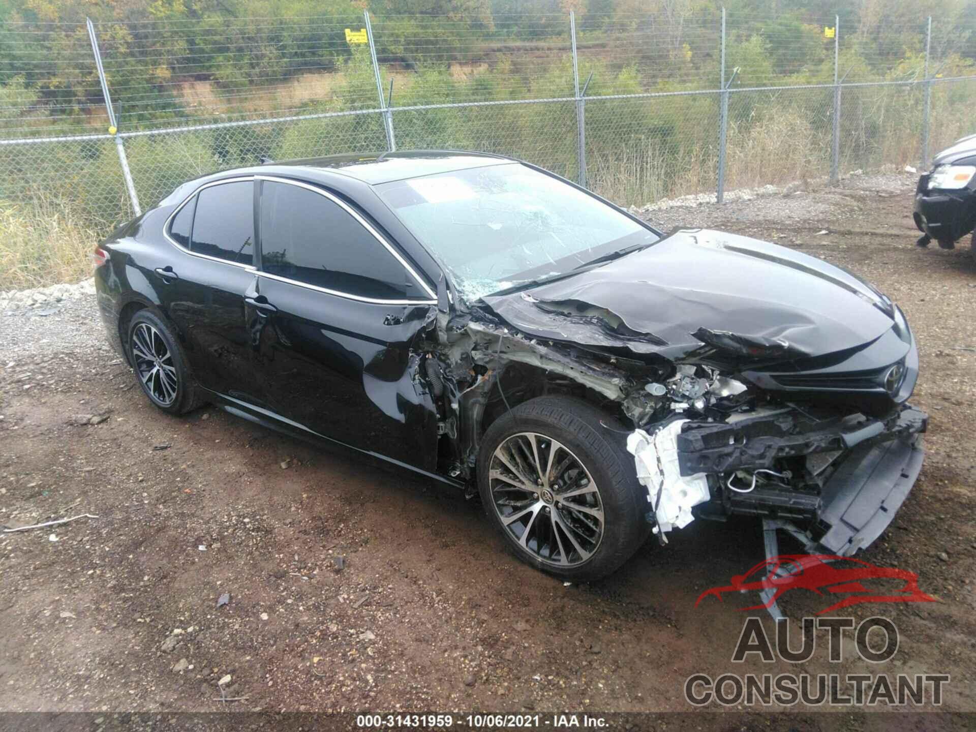 TOYOTA CAMRY 2020 - 4T1G11AK4LU381961