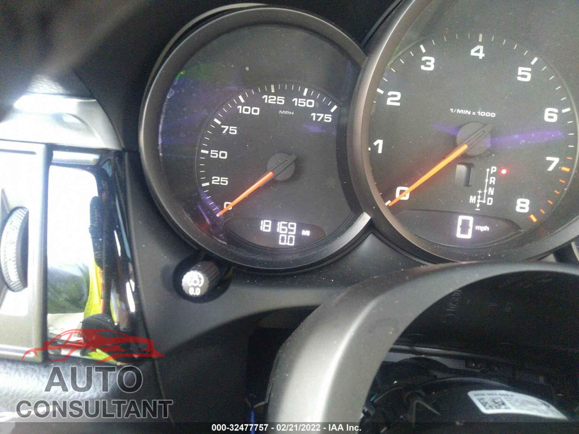 PORSCHE MACAN 2021 - WP1AA2A58MLB06366