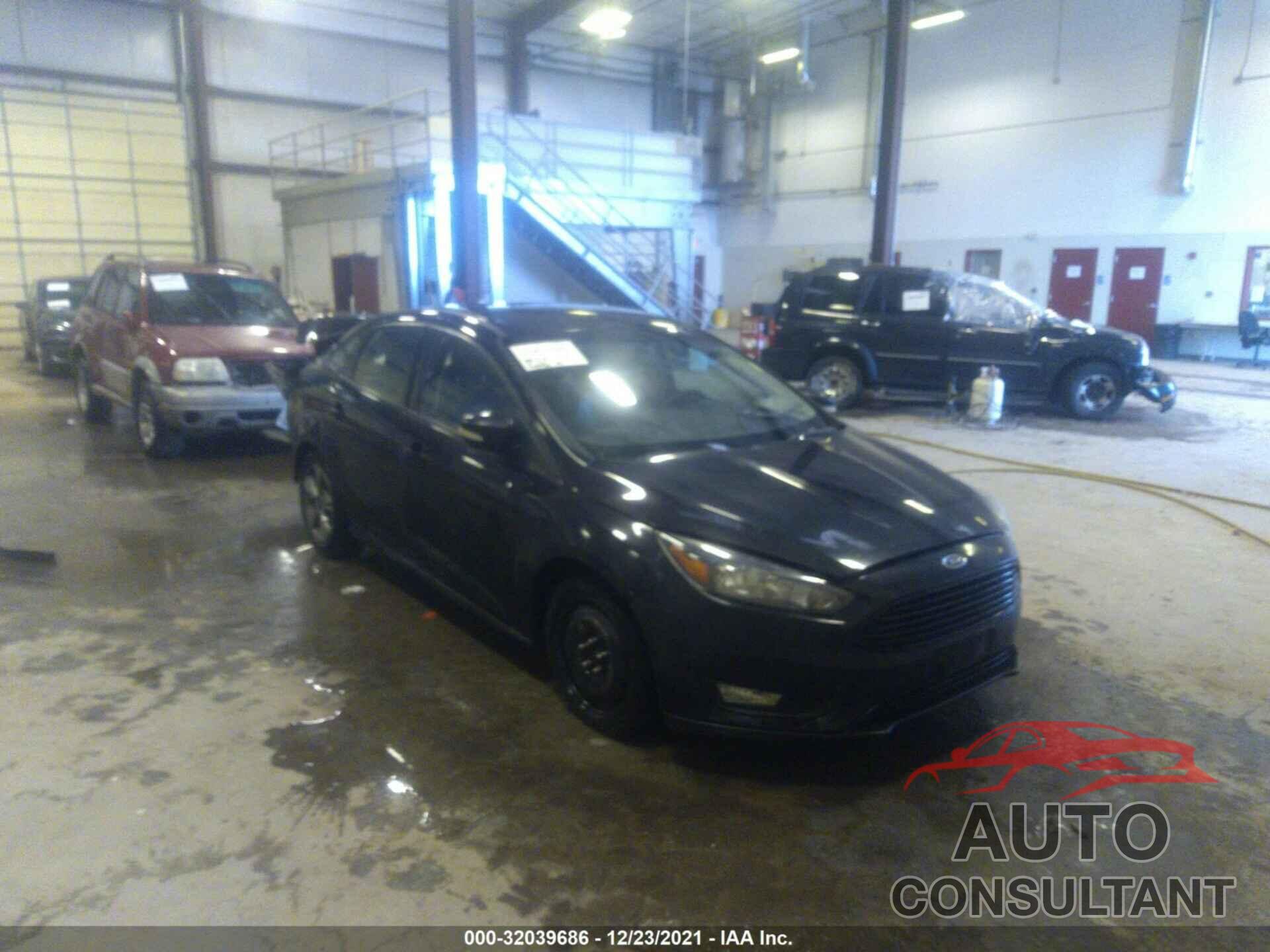 FORD FOCUS 2016 - 1FADP3FE1GL227455