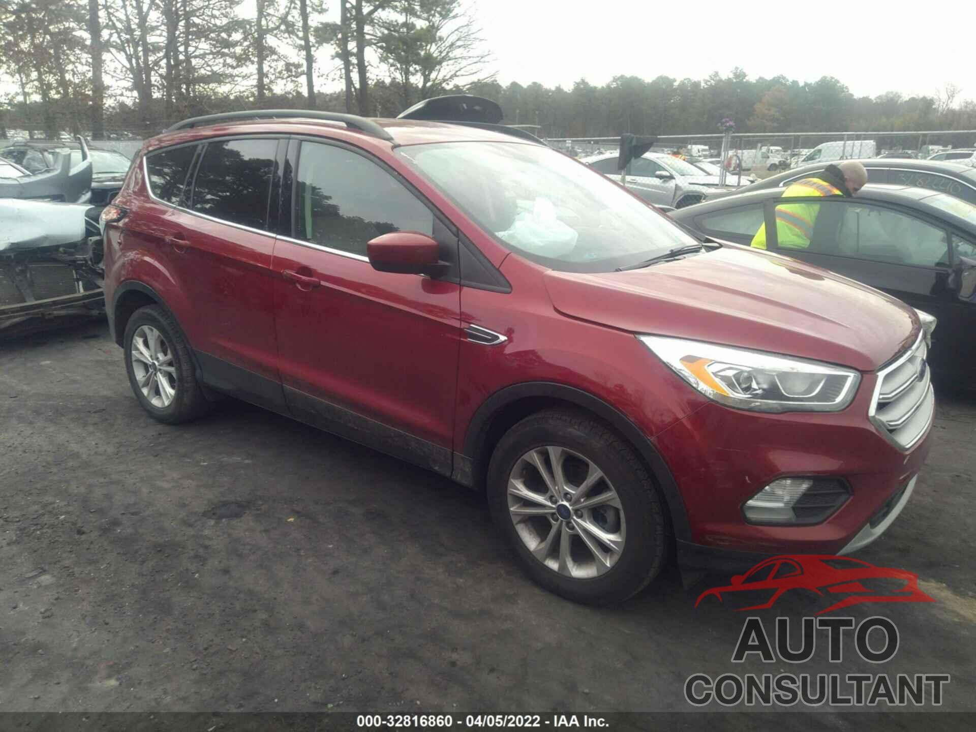 FORD ESCAPE 2018 - 1FMCU0HD3JUA64807