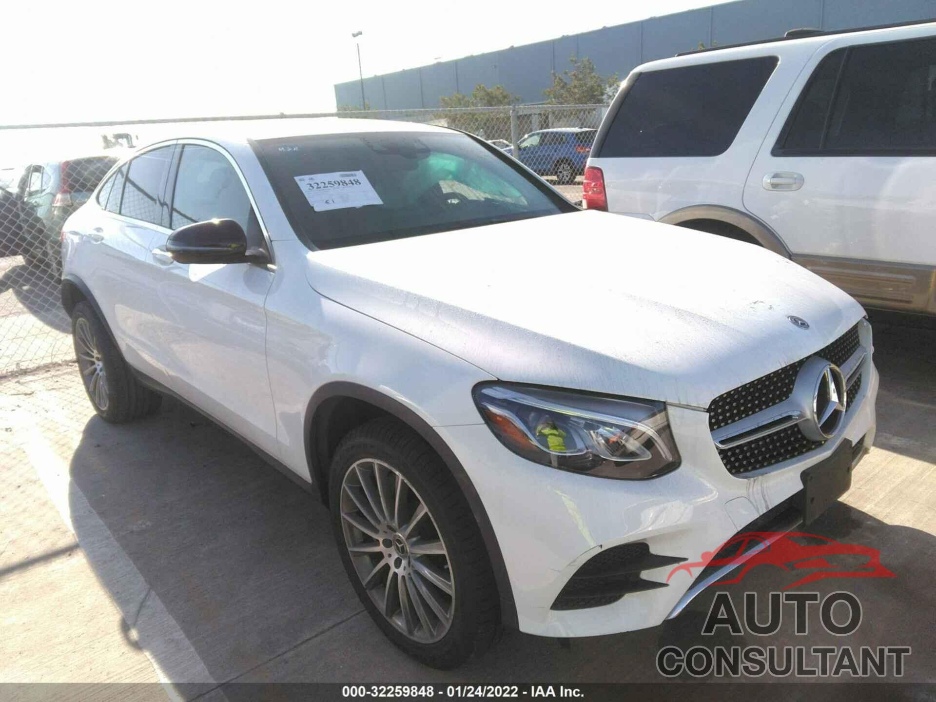 MERCEDES-BENZ GLC 2018 - WDC0J4KB6JF462994