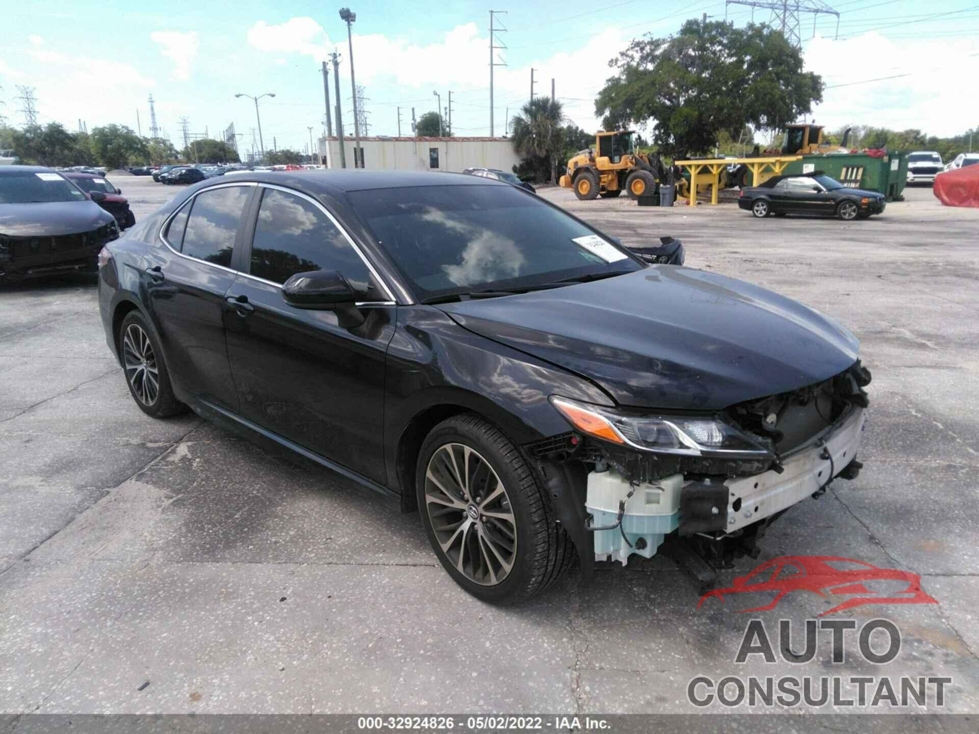 TOYOTA CAMRY 2019 - 4T1B11HK8KU758774
