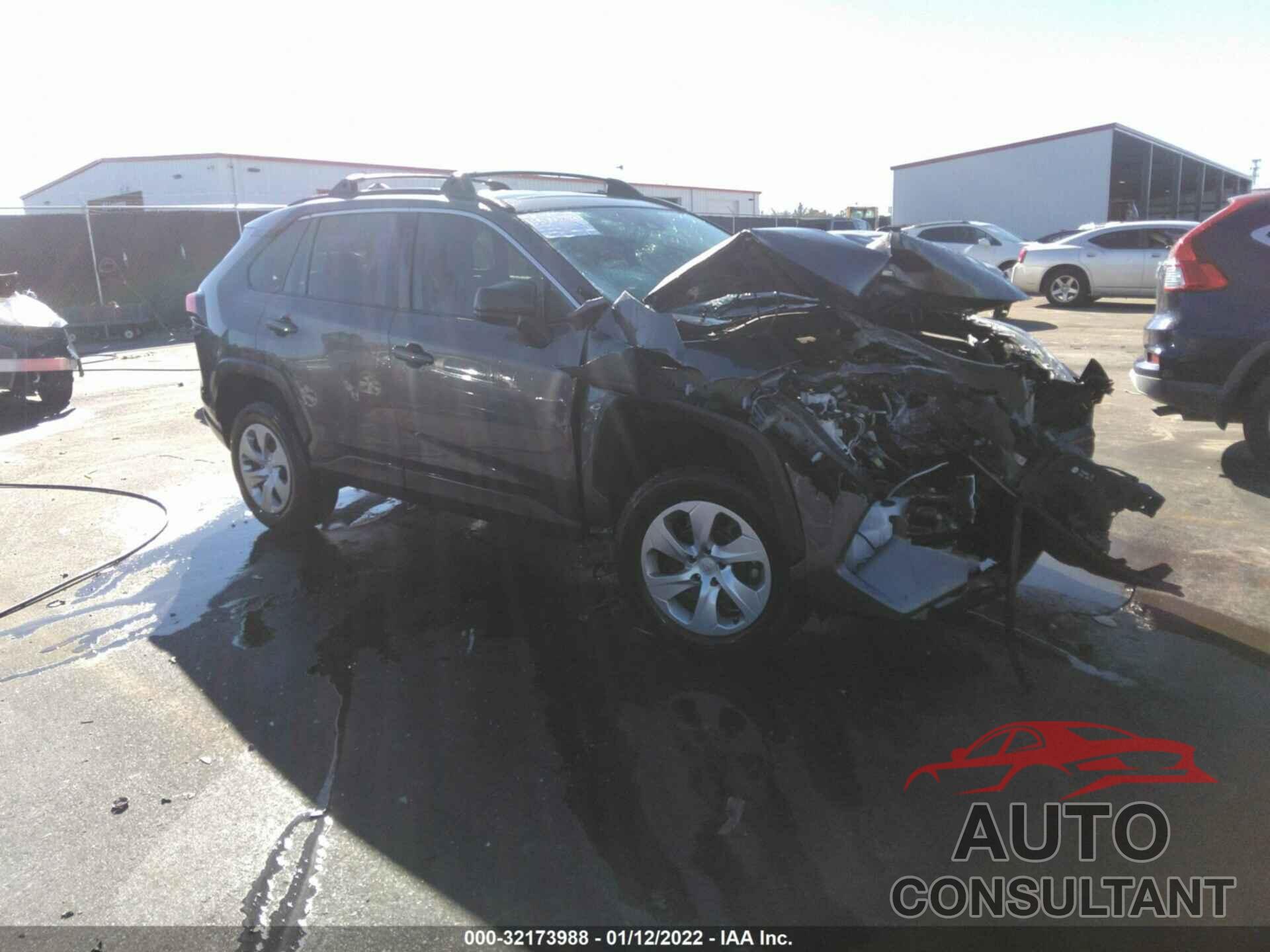 TOYOTA RAV4 2019 - 2T3H1RFV4KW043956