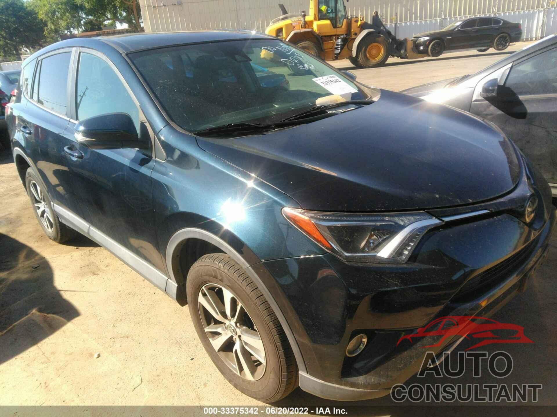 TOYOTA RAV4 2018 - 2T3RFREV8JW802906